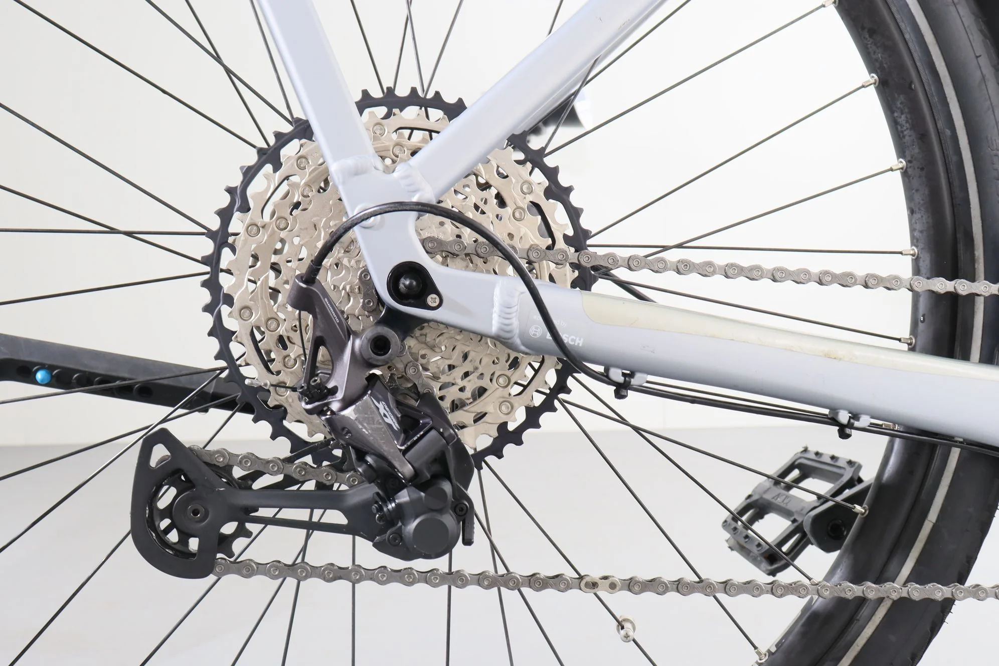 Cube Kathmandu Hybrid SLX 750 - Image 9