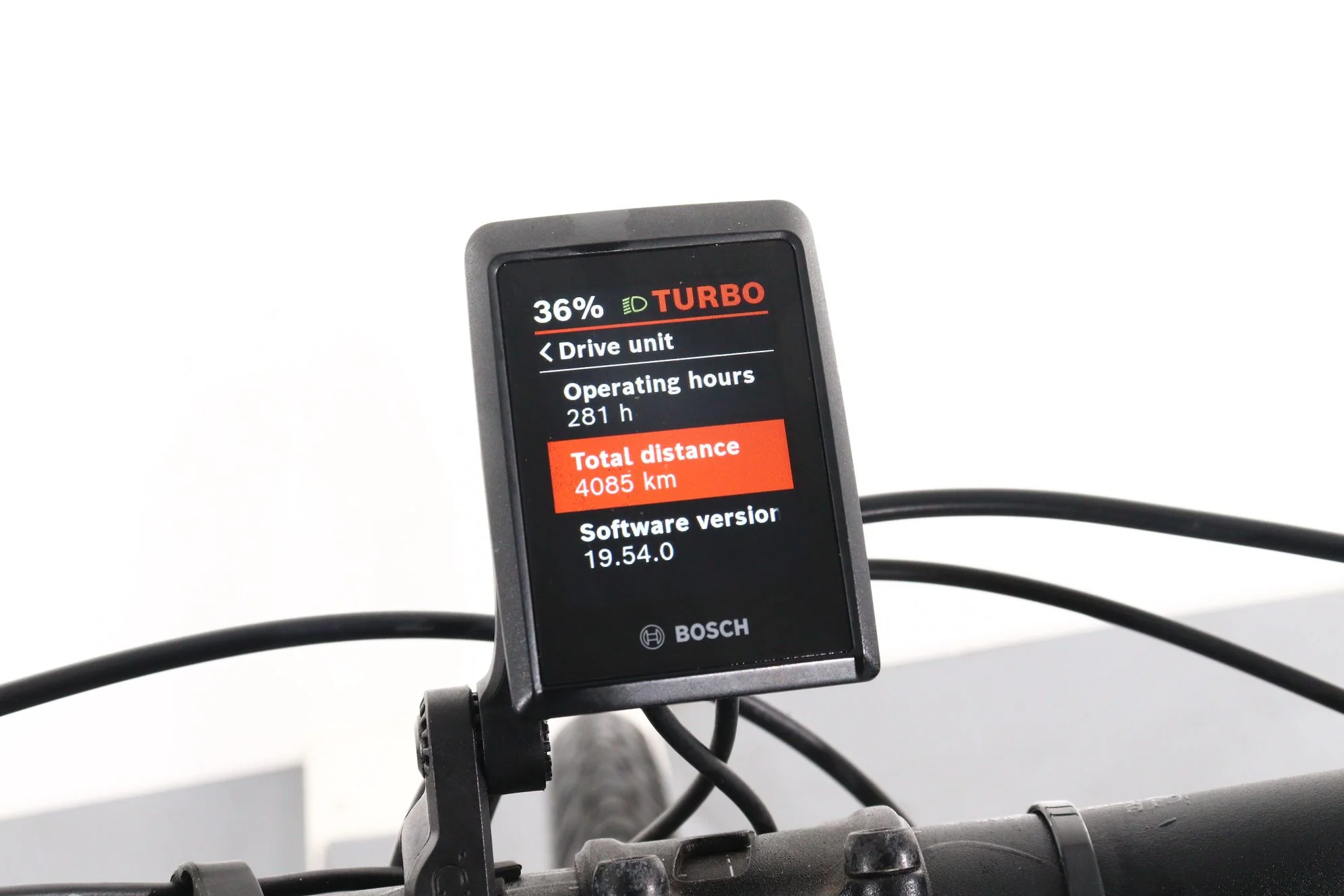 Cube Kathmandu Hybrid Slx 750 - Image 8