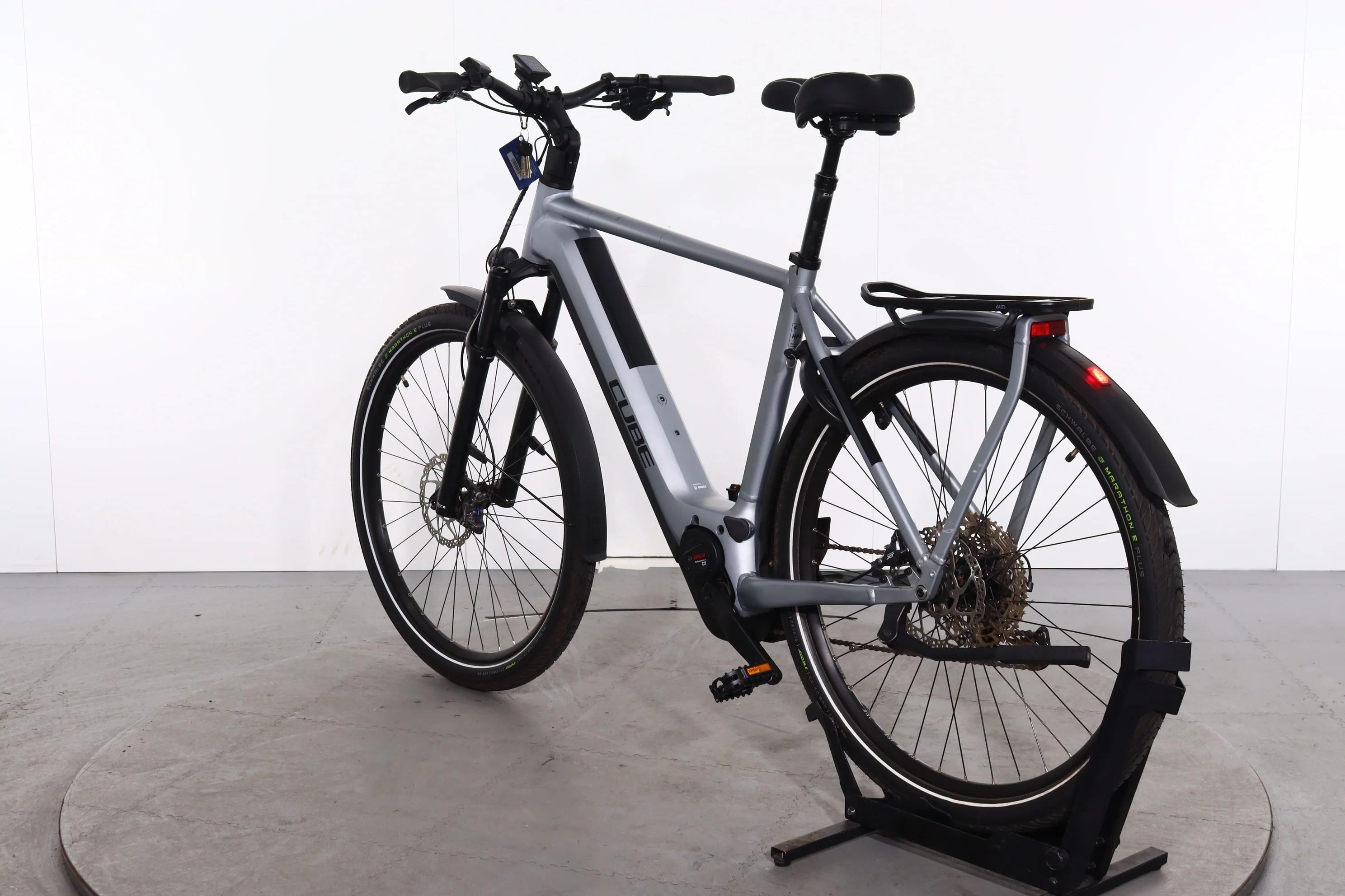 Cube Kathmandu Hybrid SLX - Image 6