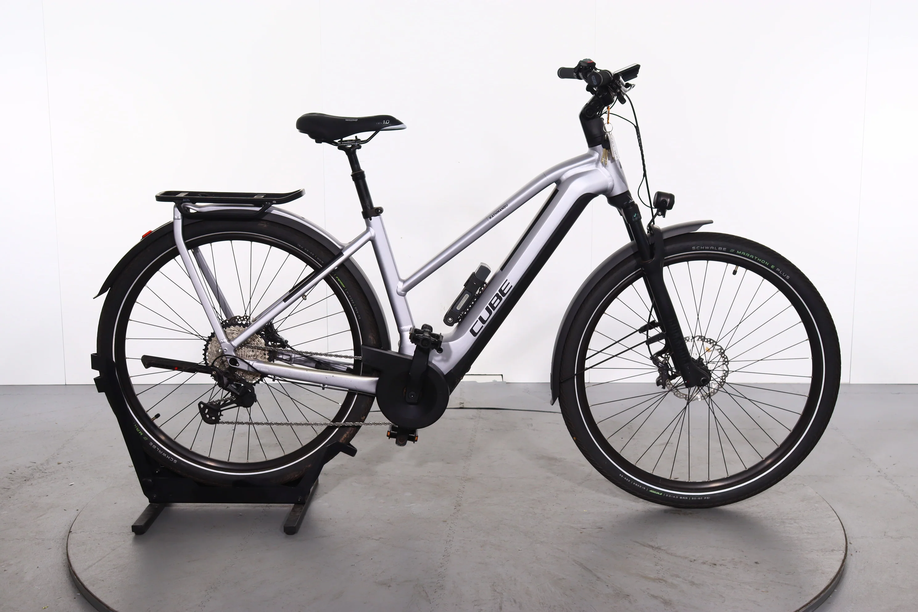 Cube Kathmandu Hybrid SLX