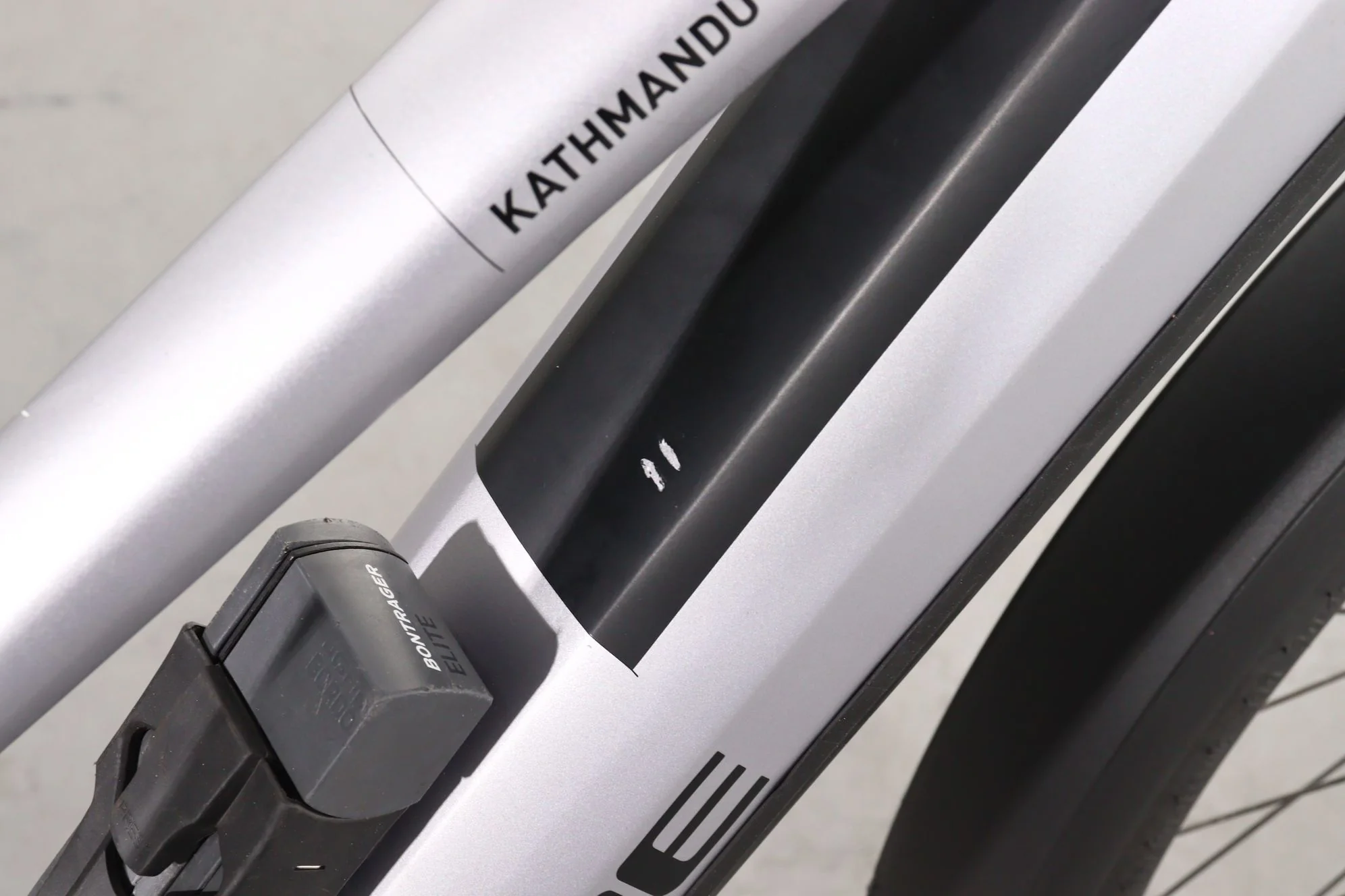 Cube Kathmandu Hybrid SLX - Image 10