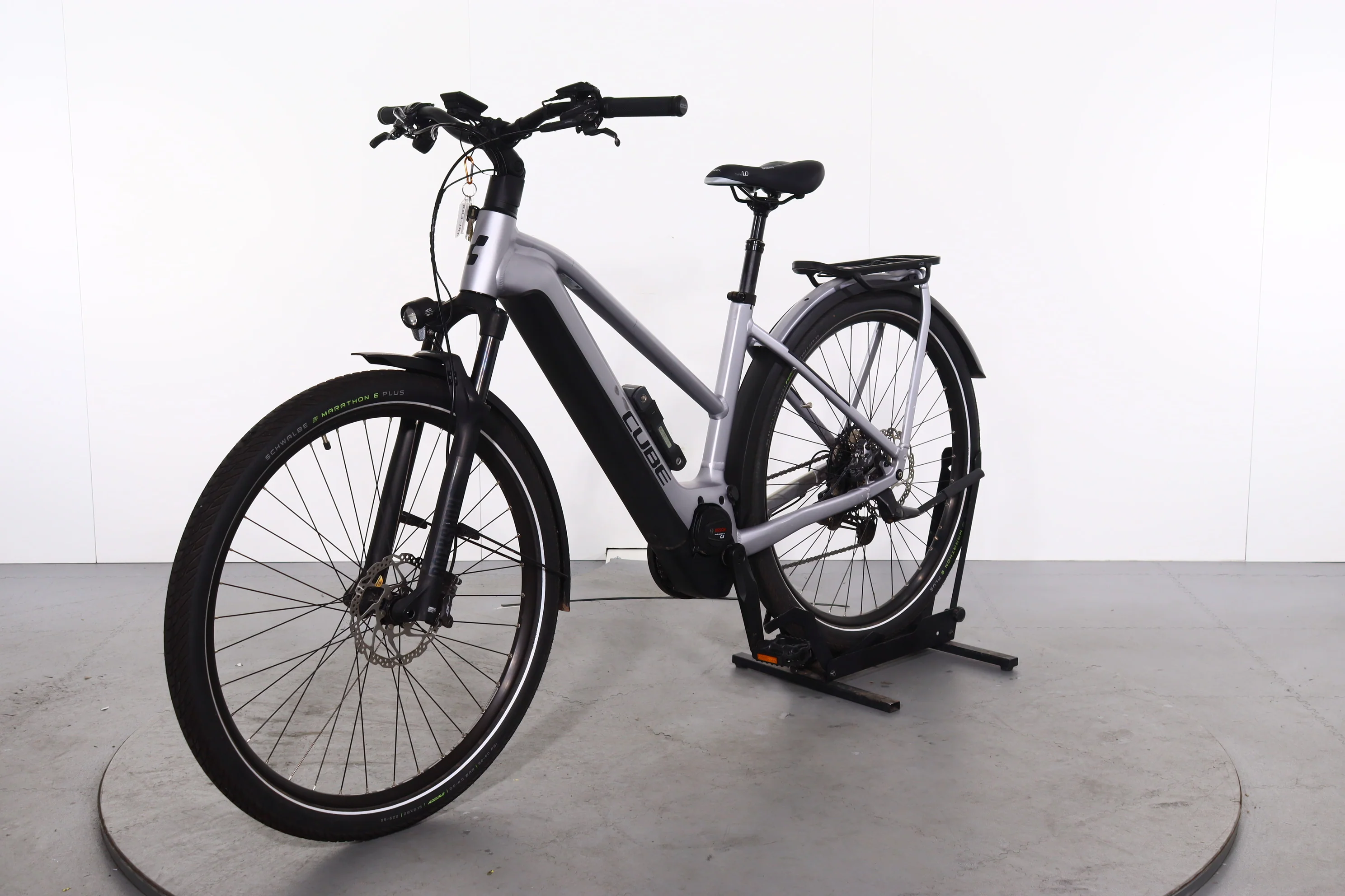 Cube Kathmandu Hybrid SLX - Image 2