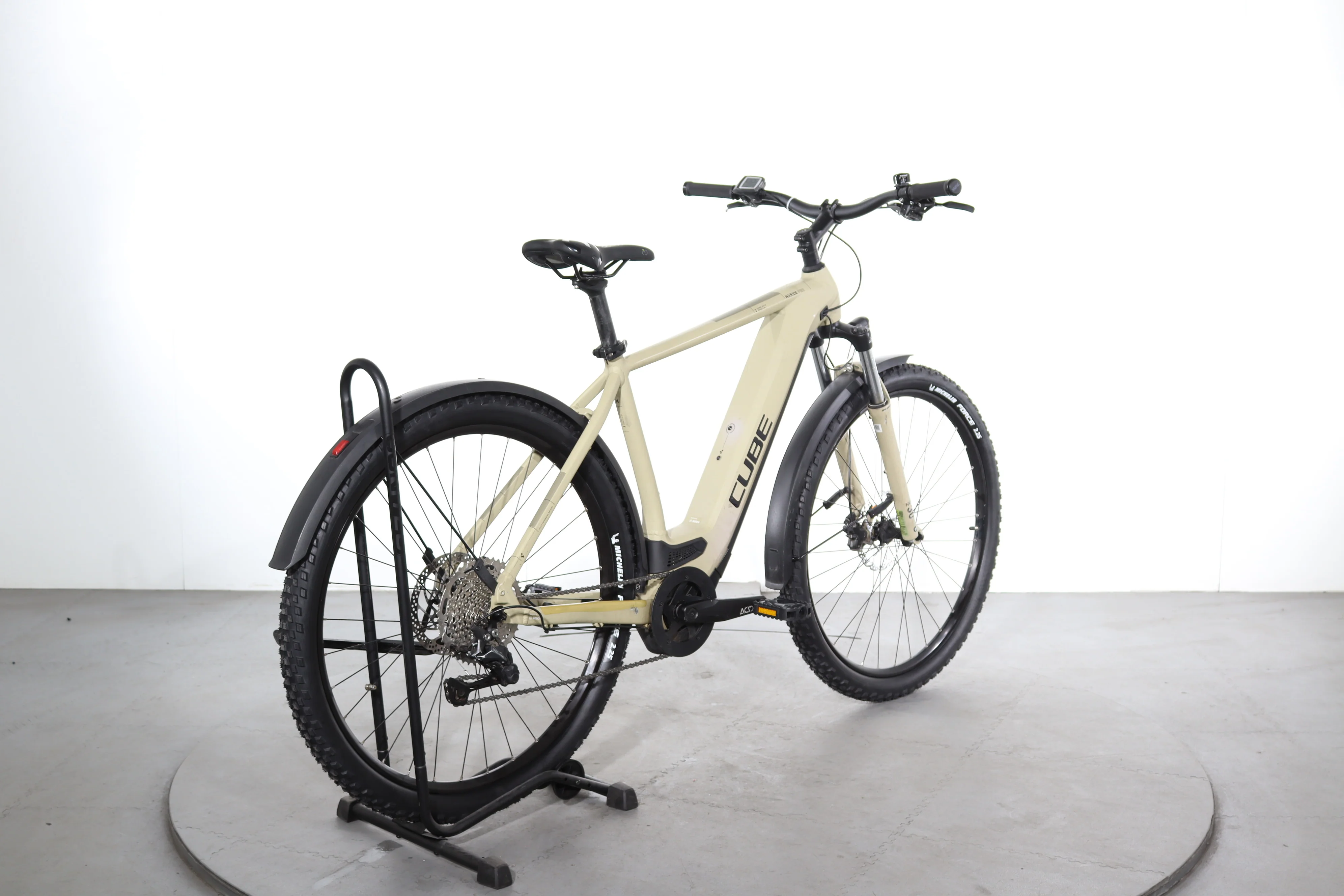 Cube Nuride Hybrid Pro 625 - Image 6