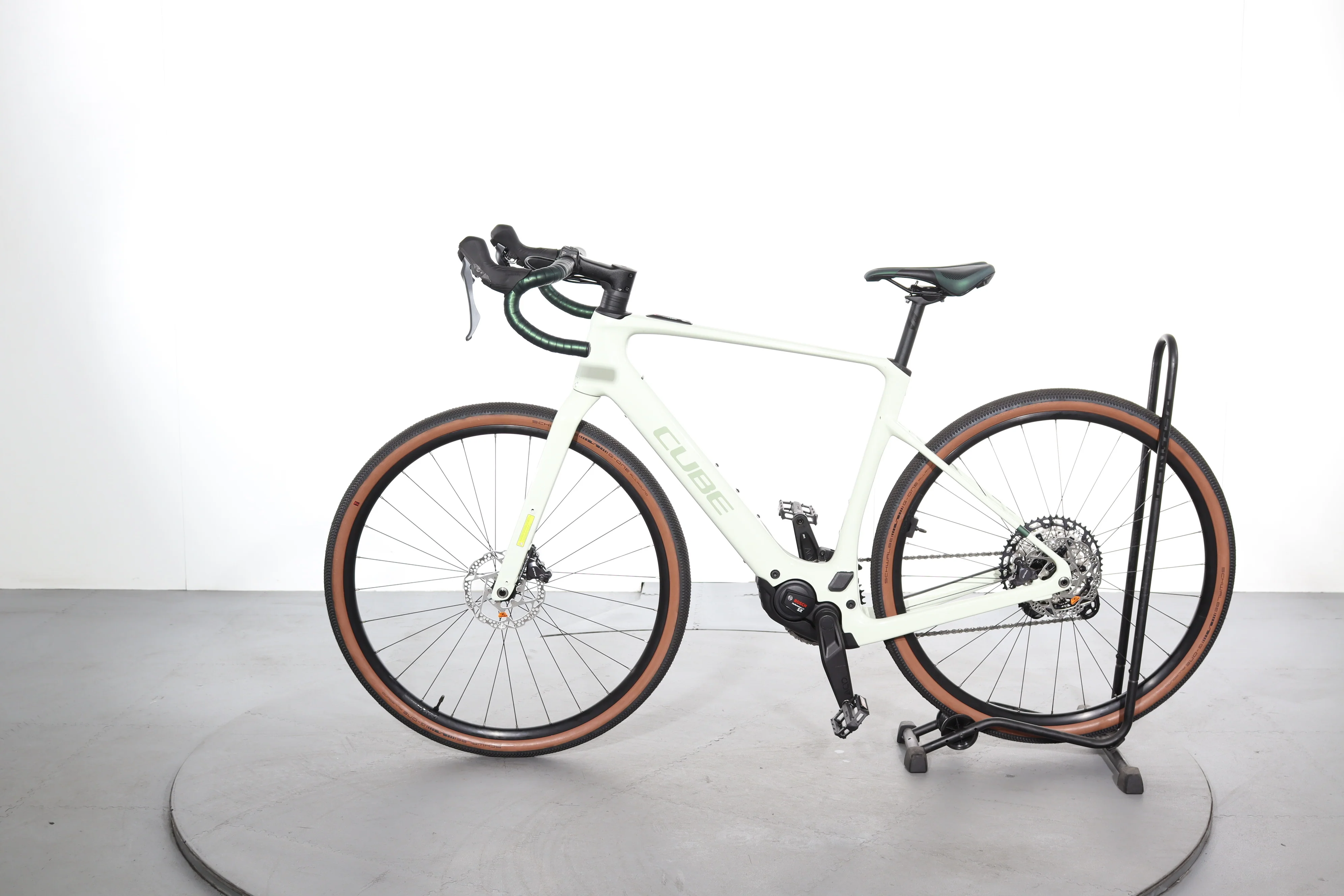 Cube Nuroad Hybrid C:62 Race 400X - Image 4