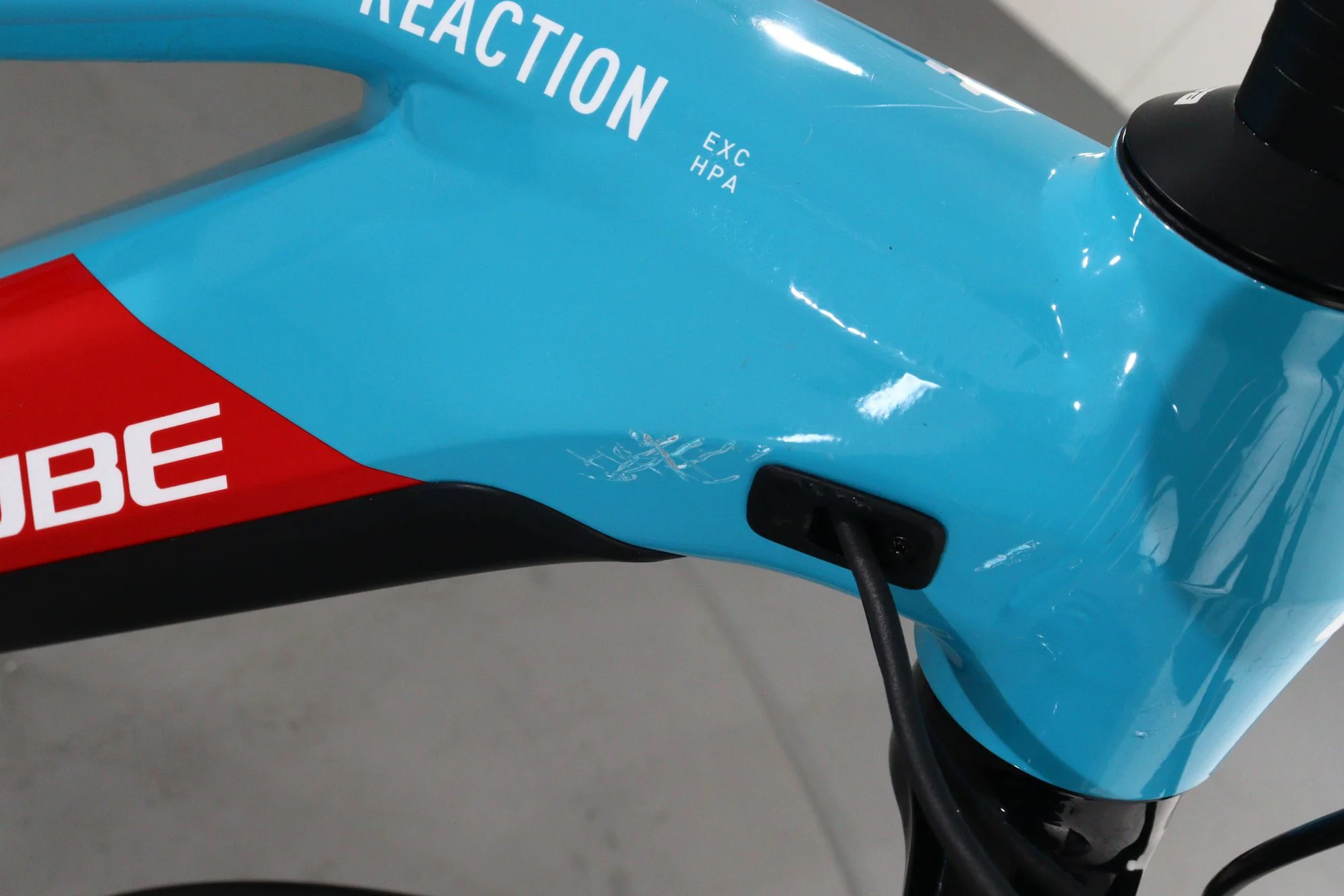Cube Reaction Hybrid EXC - Image 8
