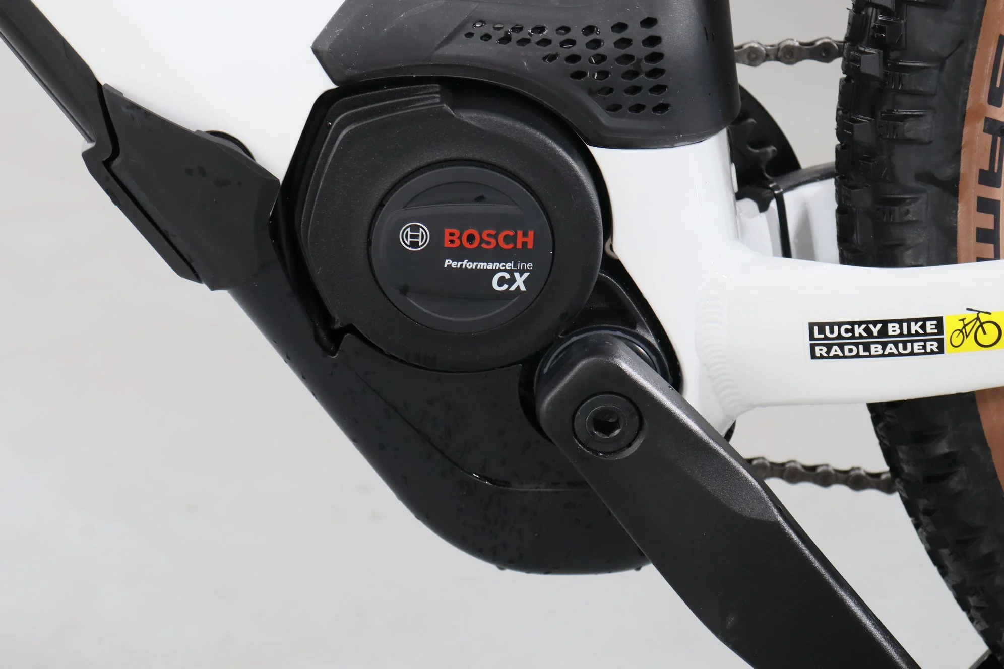 Cube Reaction Hybrid One 625 - Image 12