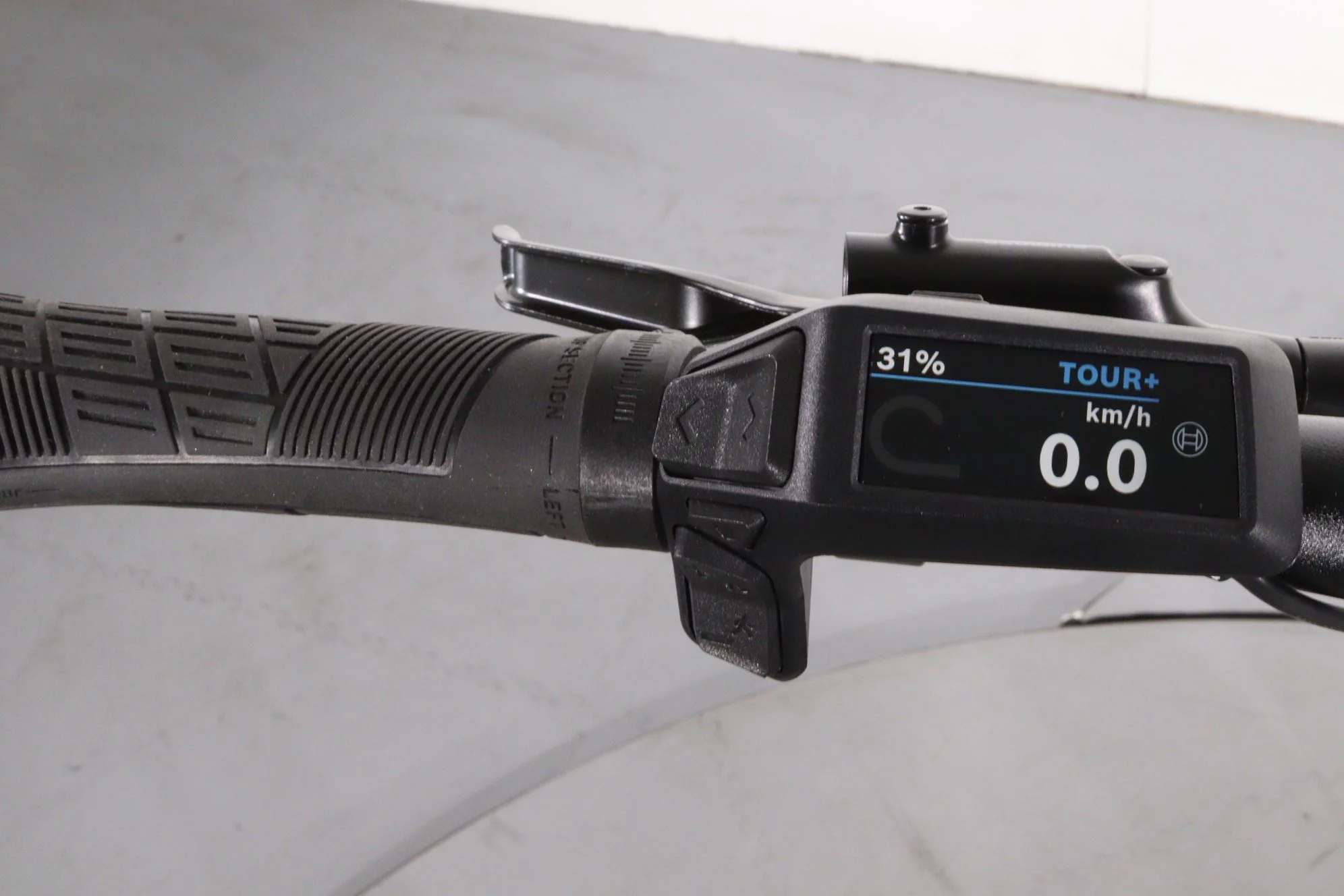 Cube Reaction Hybrid One 800 - Image 8