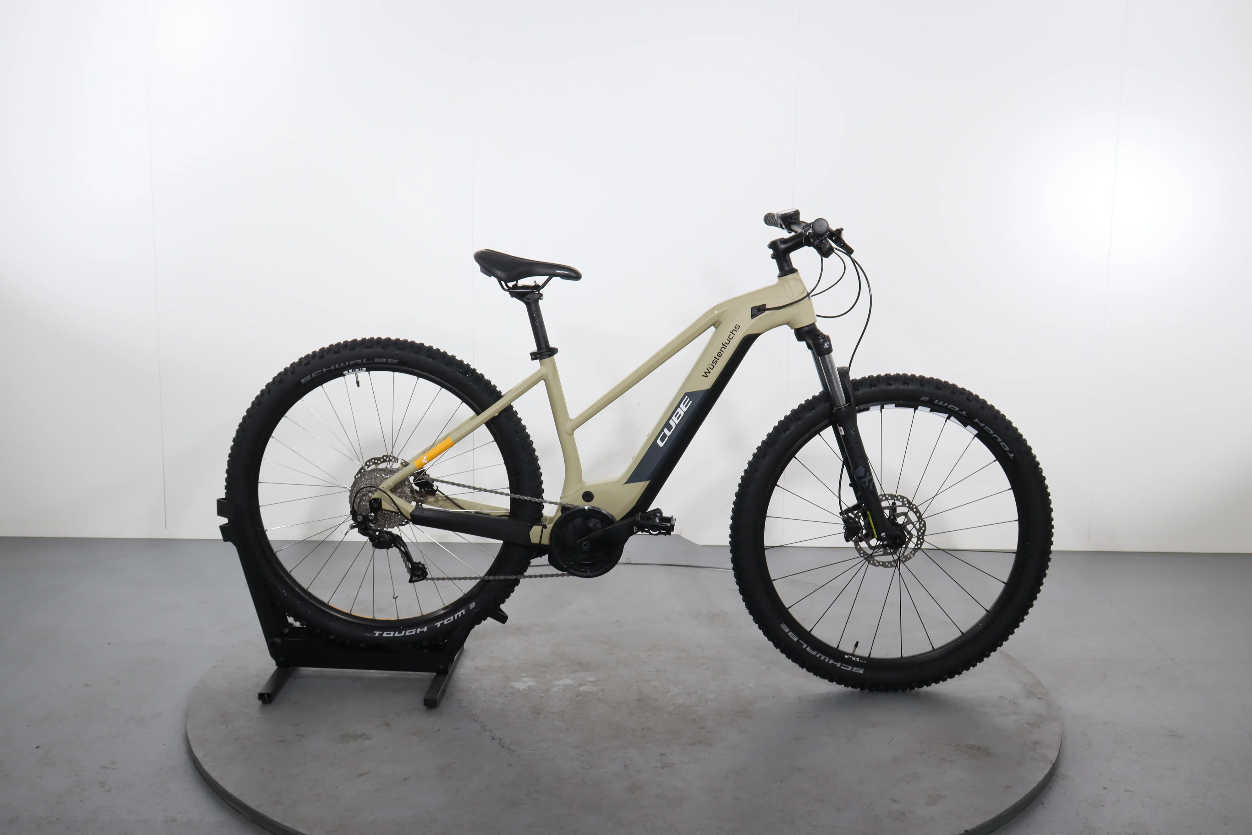 Cube Reaction Hybrid Performance 500