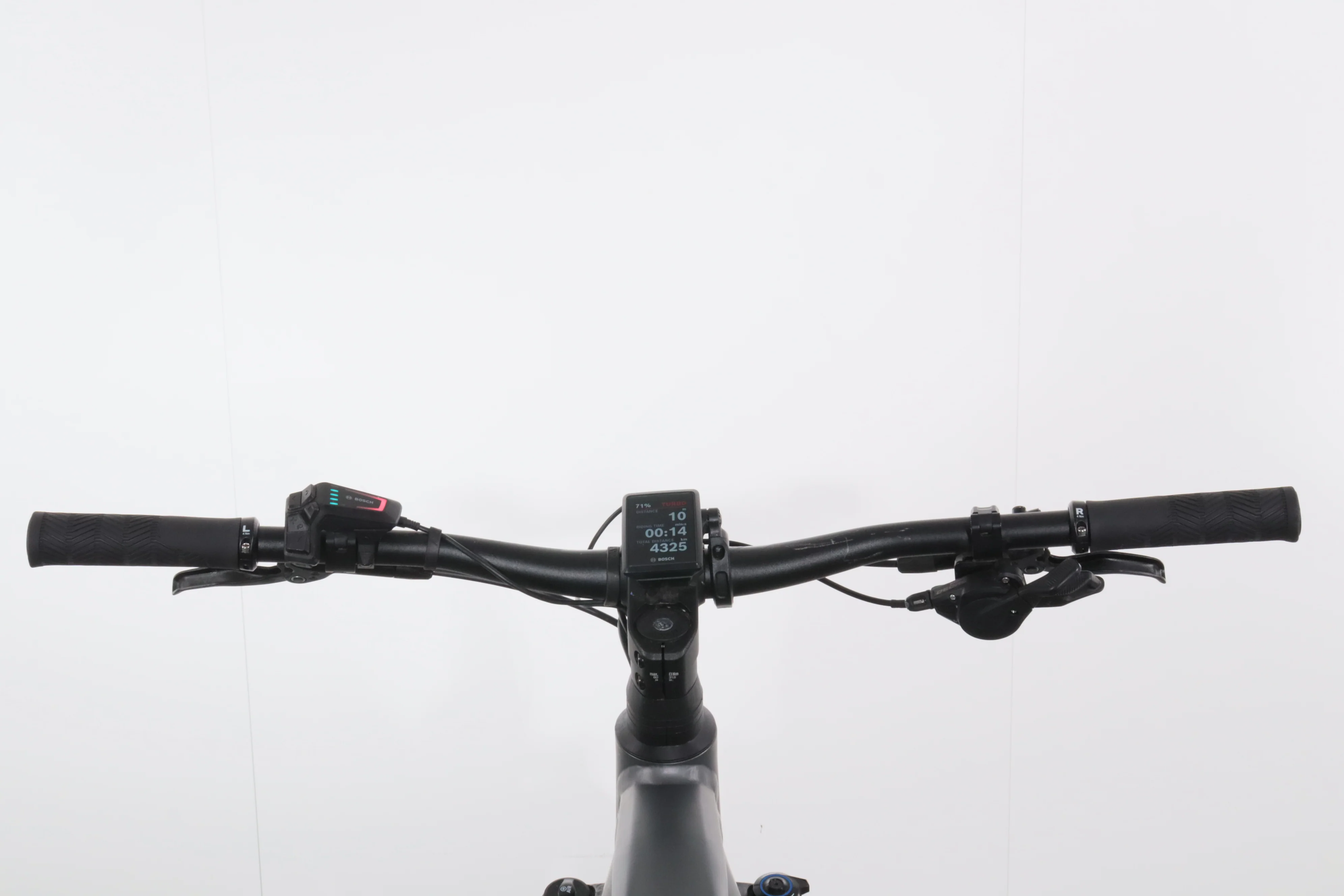 Cube Reaction Hybrid Race 750 - Image 7