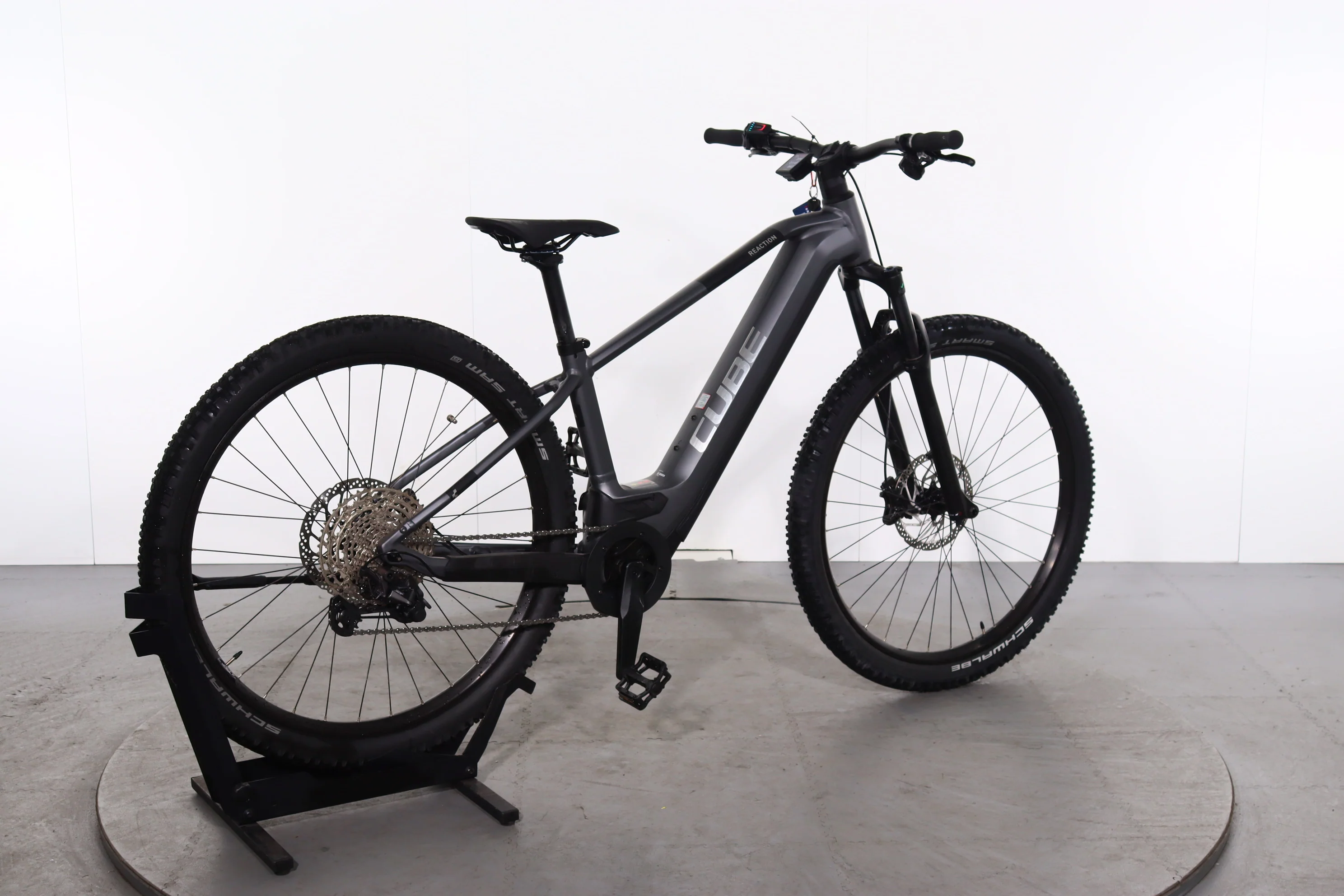Cube Reaction Hybrid Race 750 - Image 2