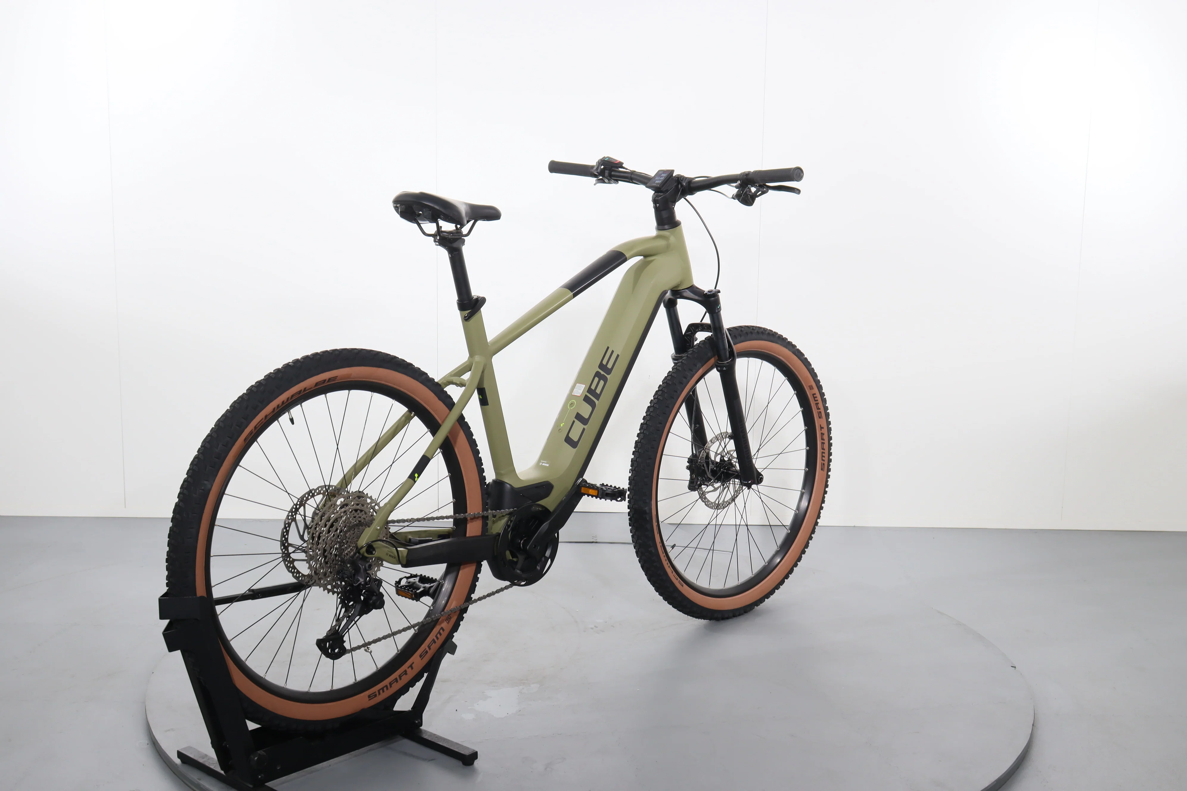 Cube Reaction Hybrid Race 750 - Image 6