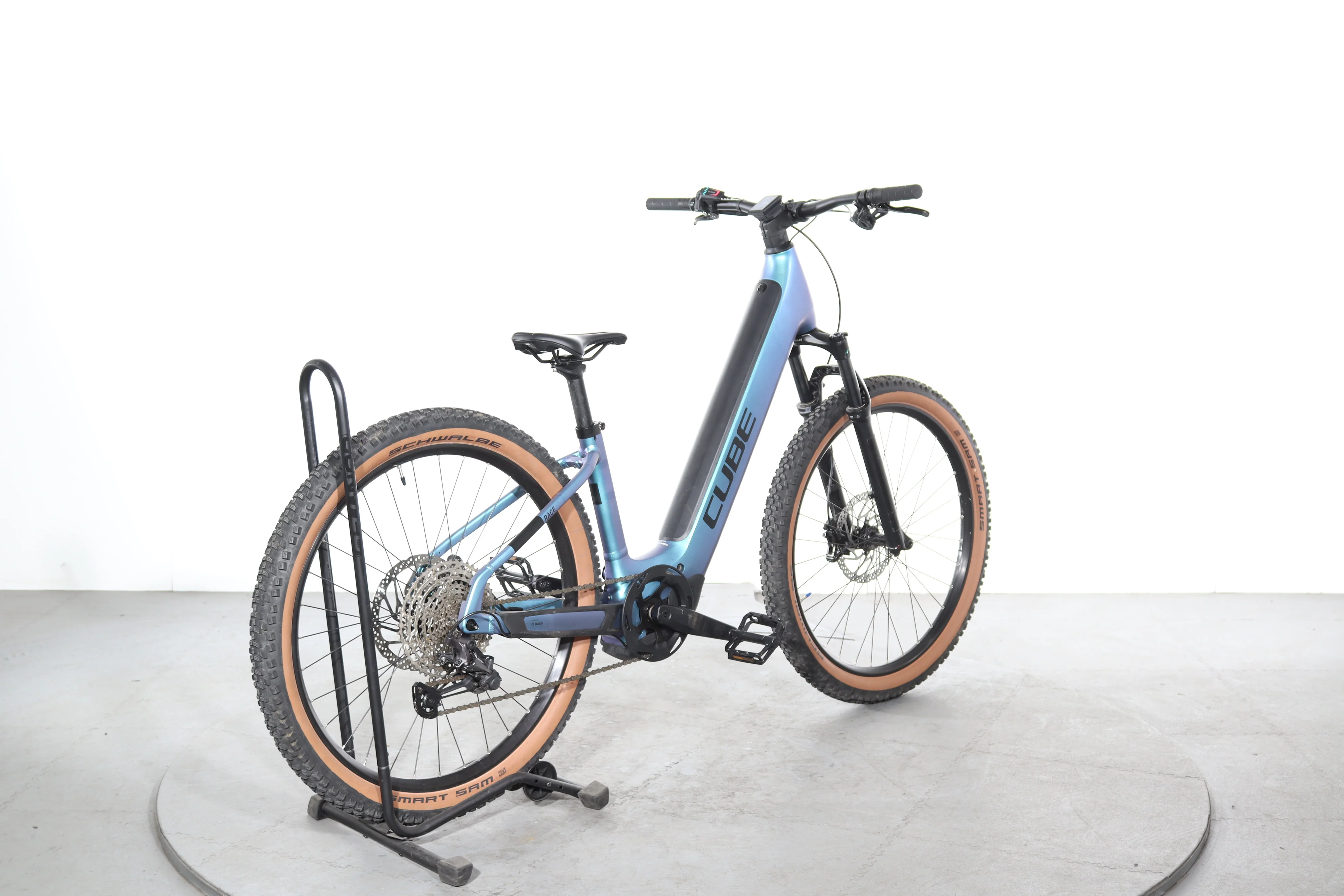 Cube Reaction Hybrid Race 750 - Image 6