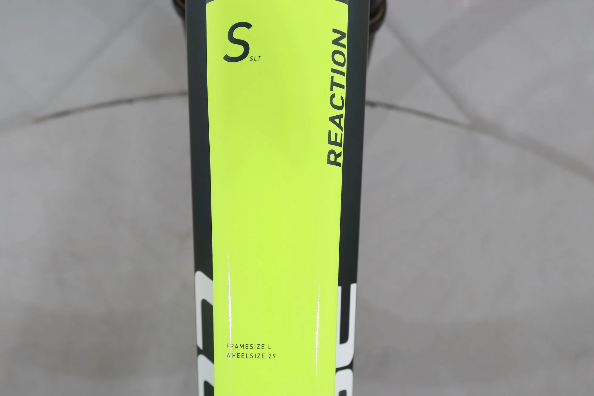 Cube Reaction Hybrid Slt 750 - Image 12