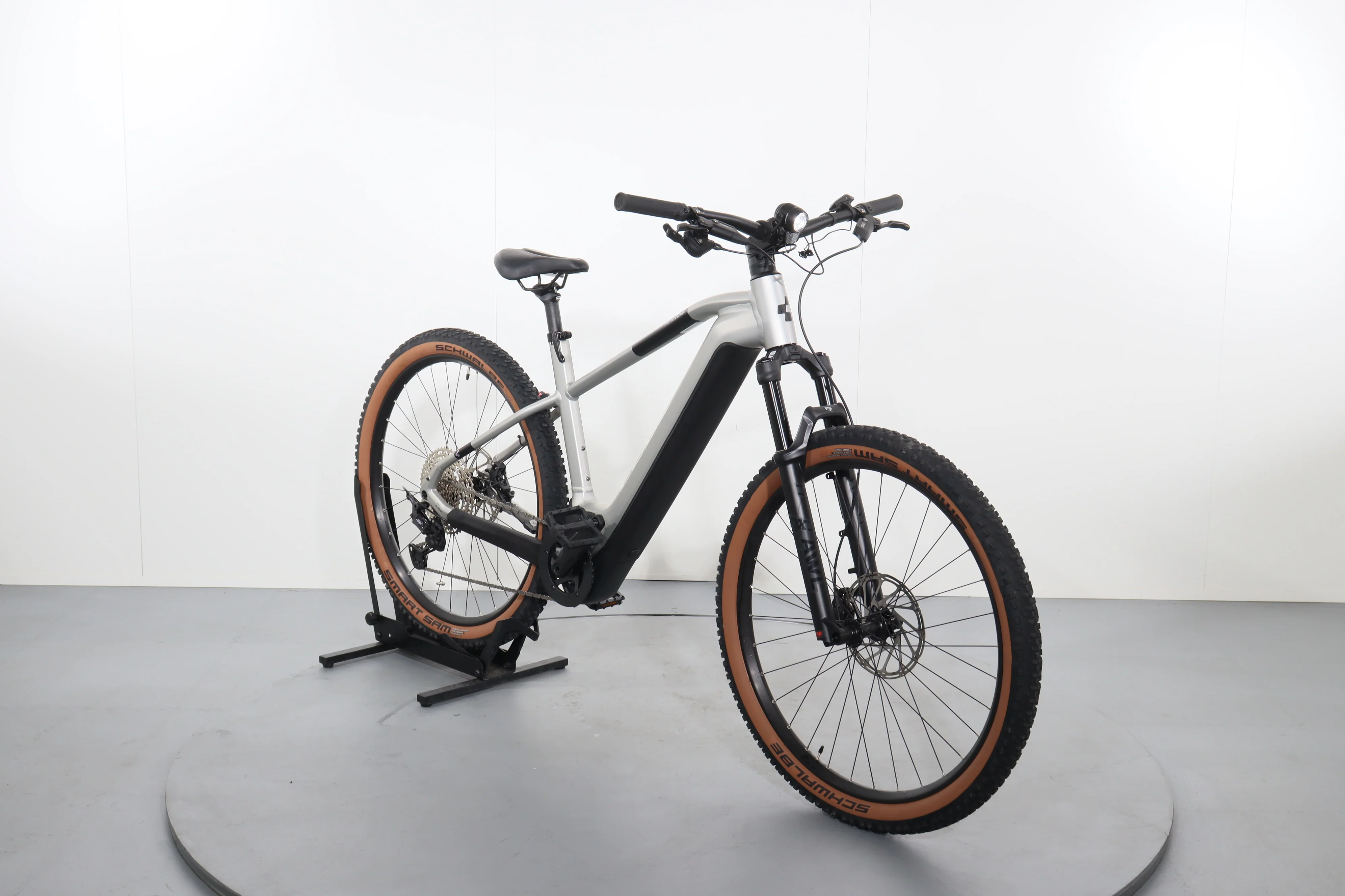 Cube Reaction Hybrid SLX 750 - Image 2