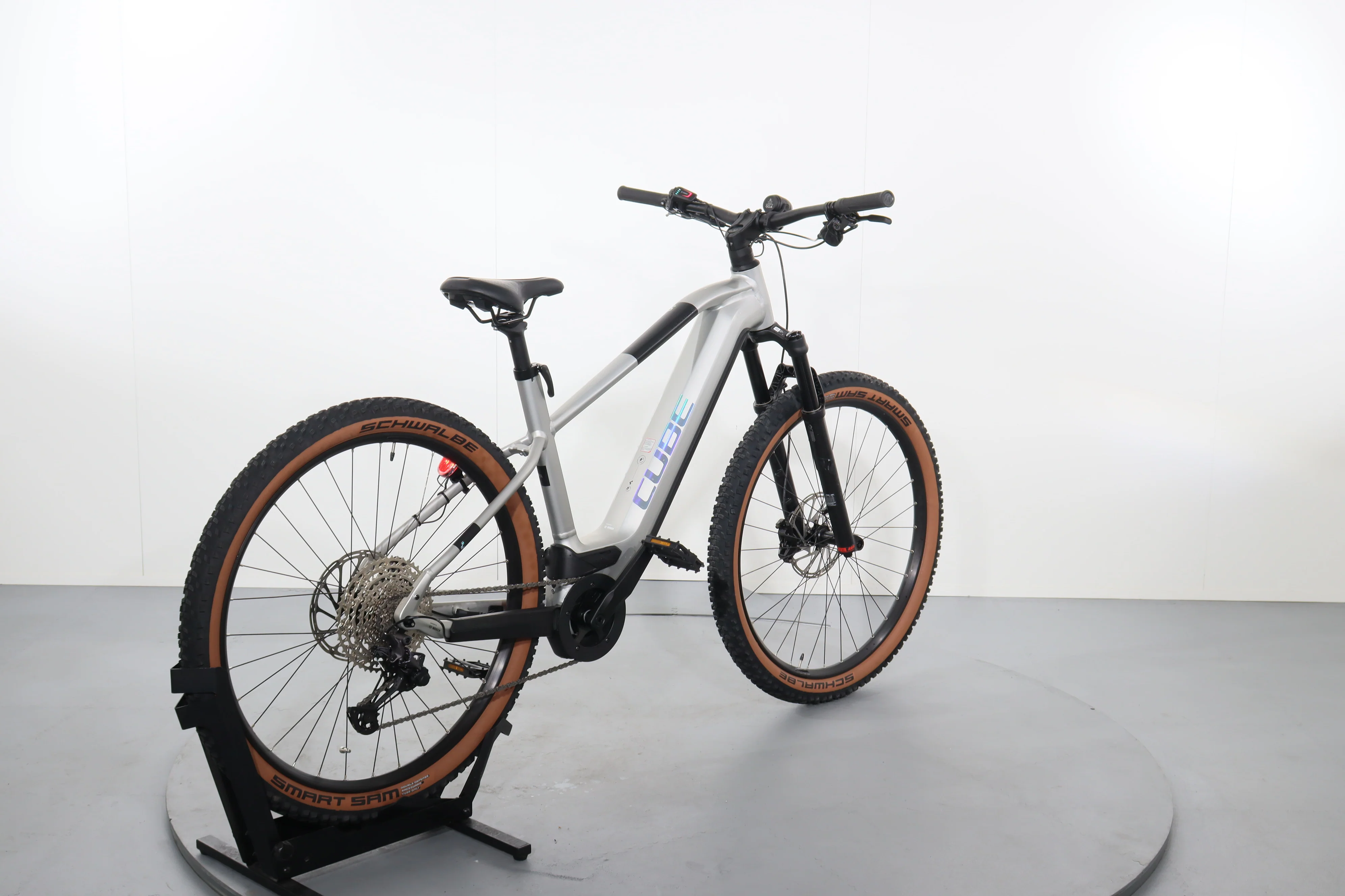 Cube Reaction Hybrid SLX 750 - Image 6