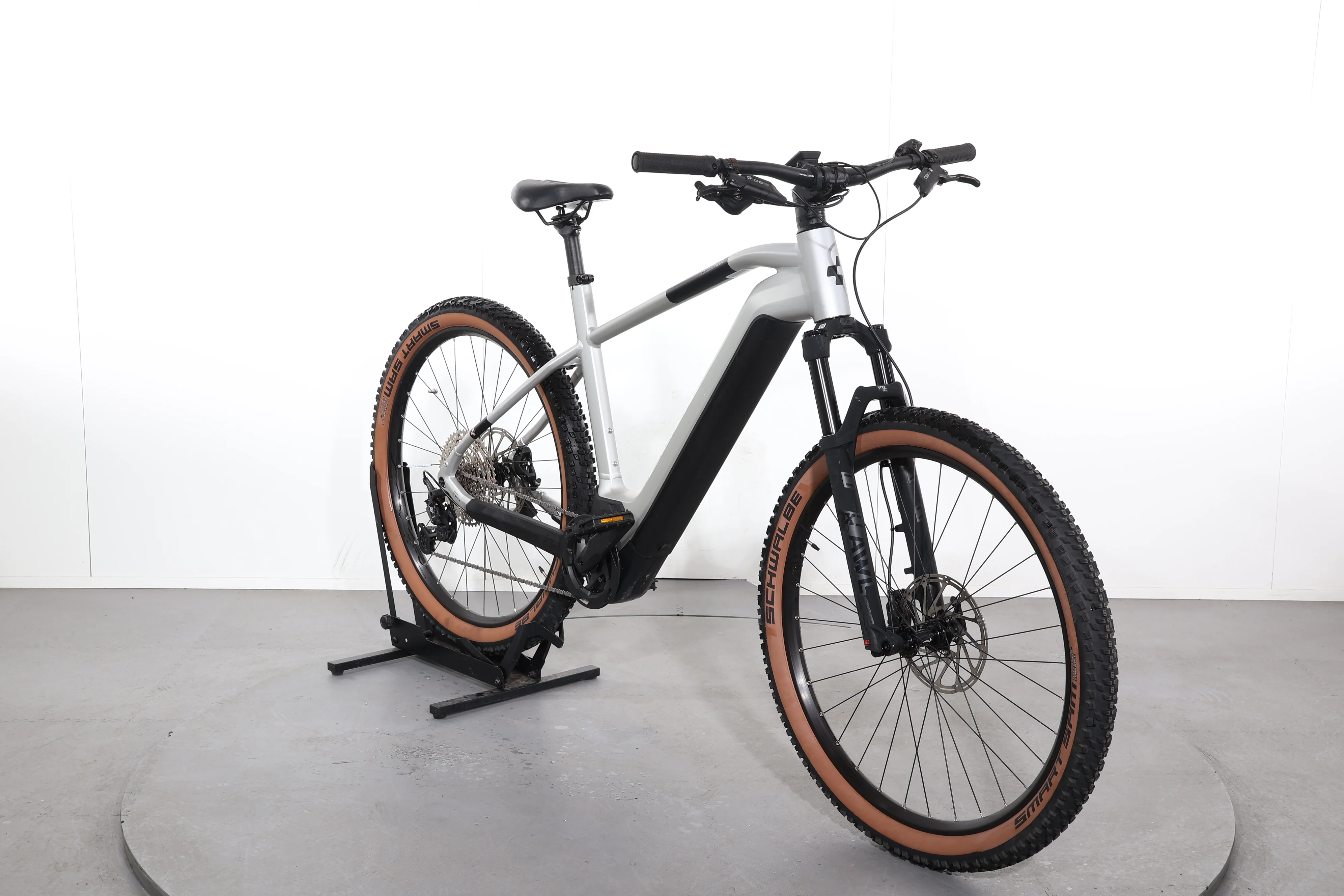 Cube Reaction Hybrid Slx 750 - Image 2
