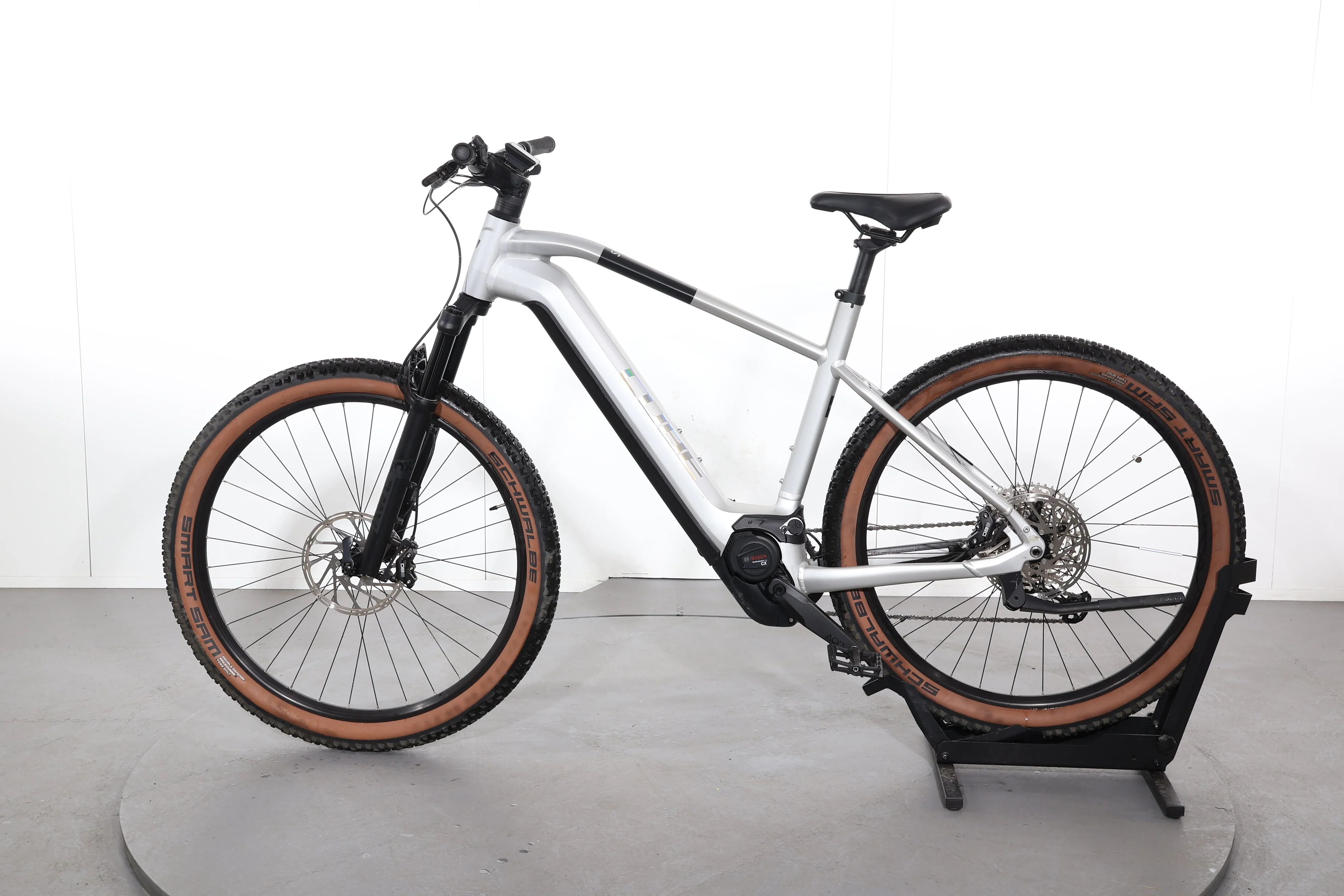 Cube Reaction Hybrid Slx 750 - Image 4