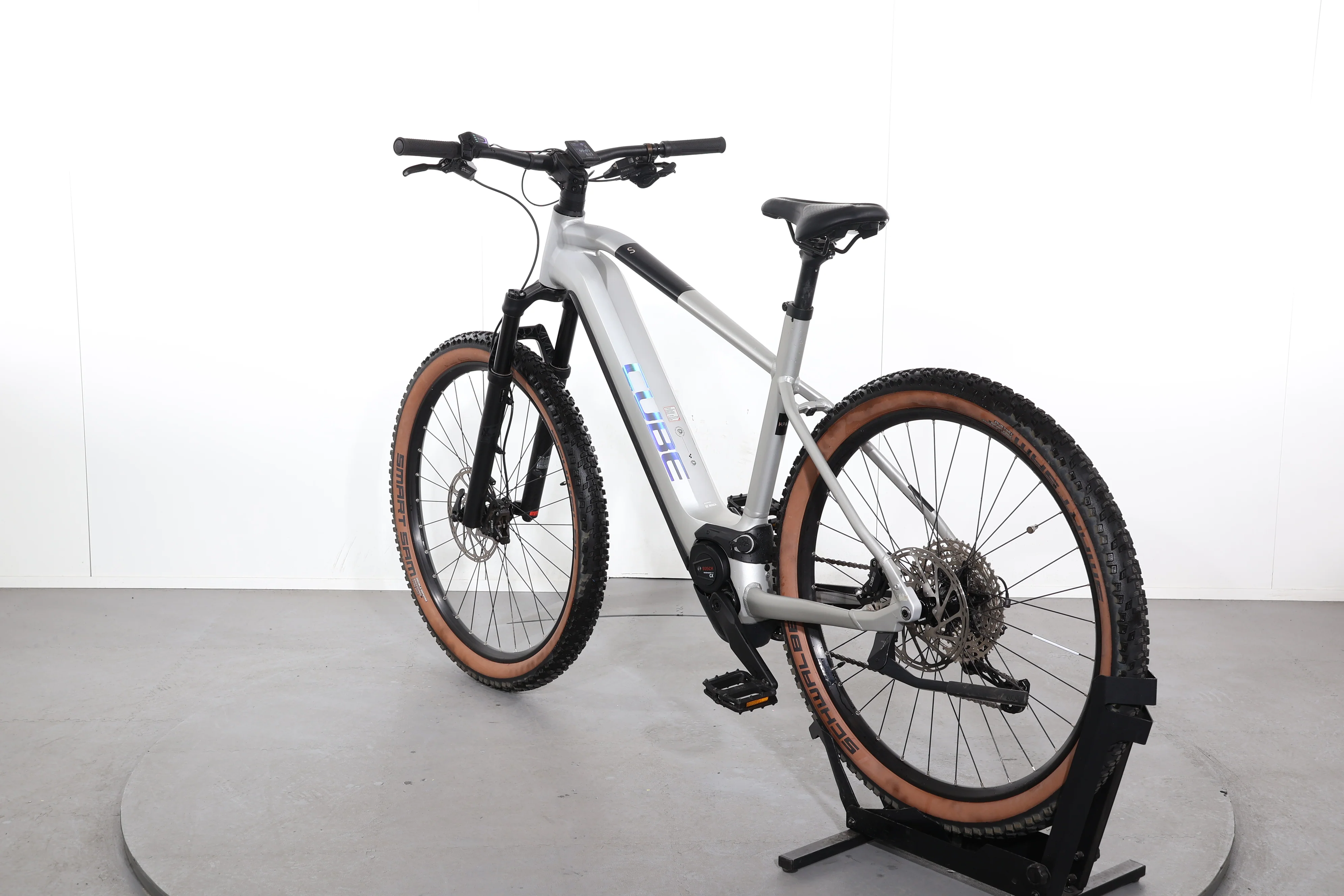 Cube Reaction Hybrid Slx 750 - Image 5