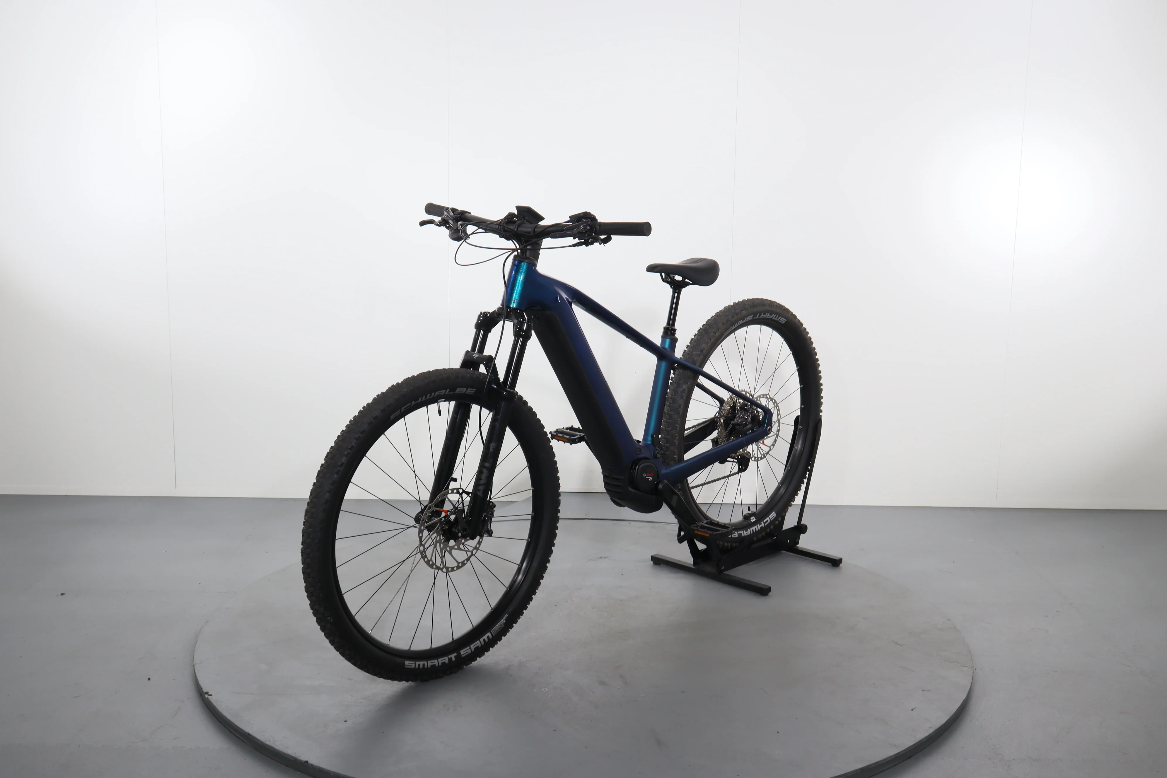 Cube Reaction Hybrid SLX 800 - Image 3