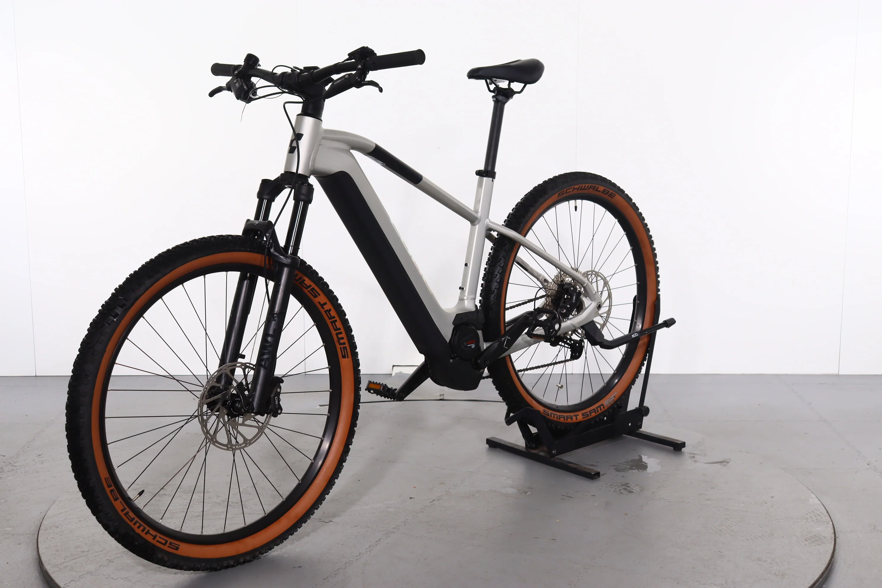Cube Reaction Hybrid SLX - Image 4