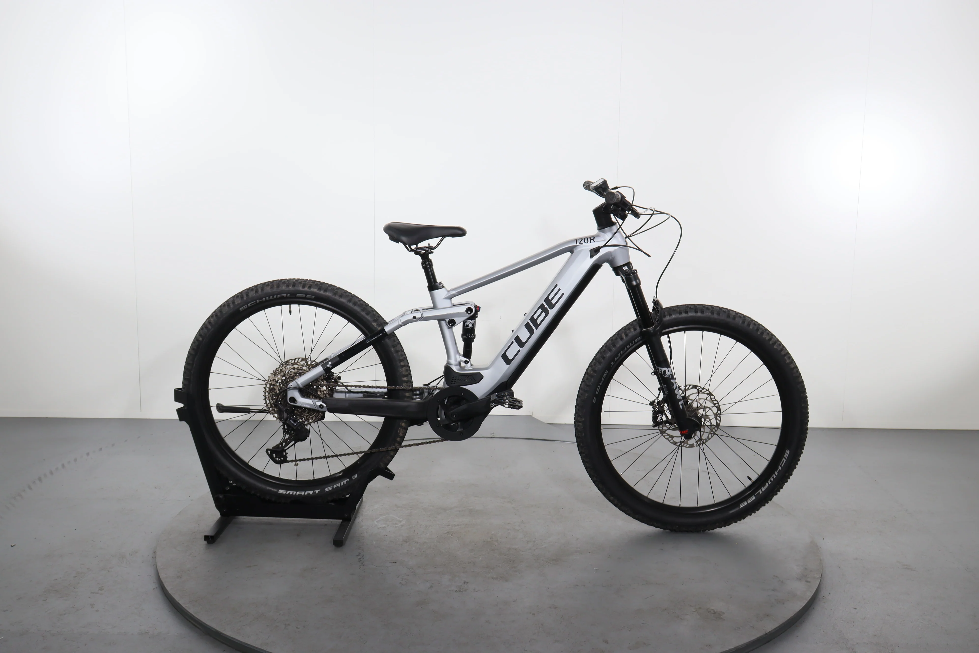 Cube Stereo Hybrid 120 Race 625