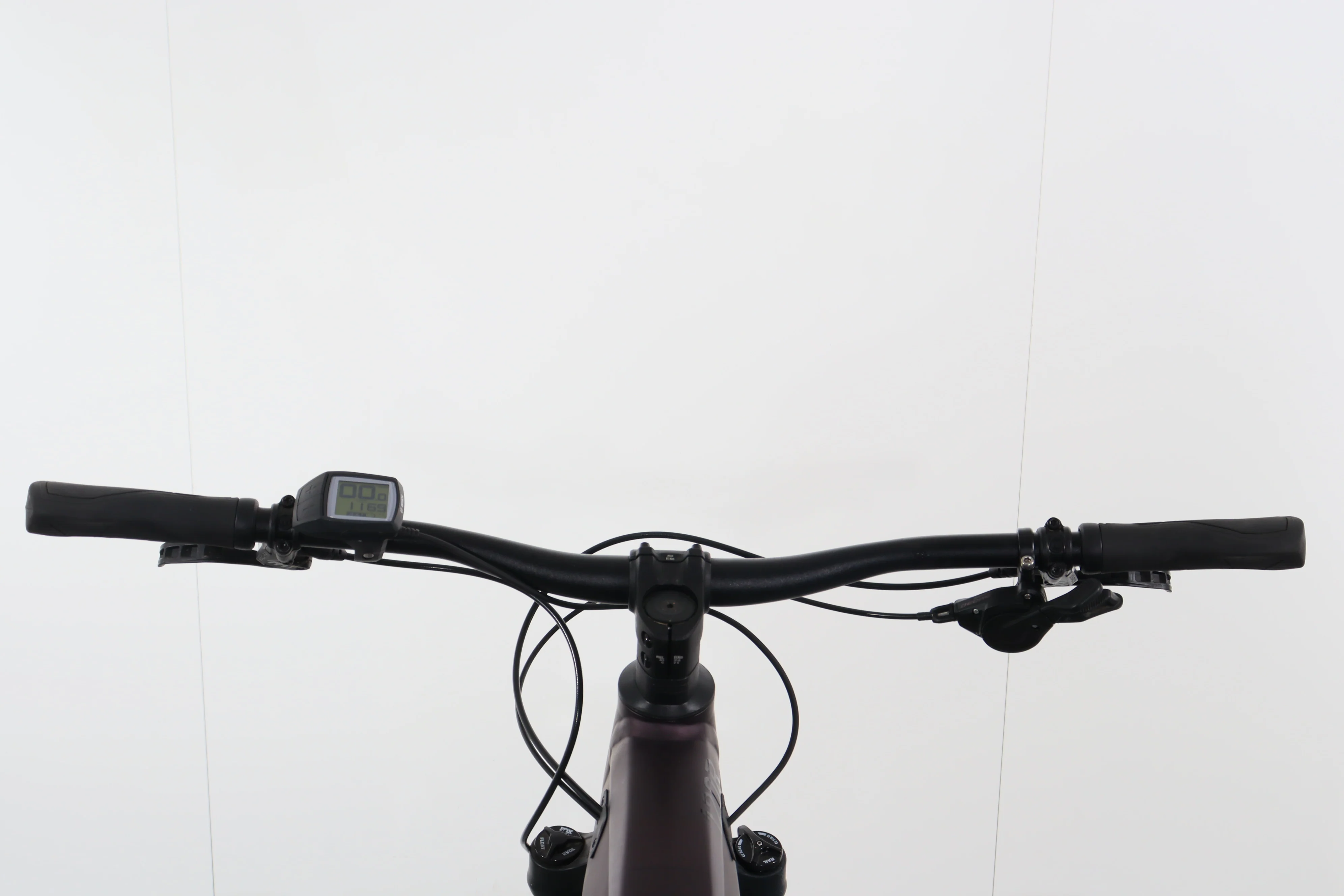 Cube Stereo Hybrid 120 Race 625 - Image 7