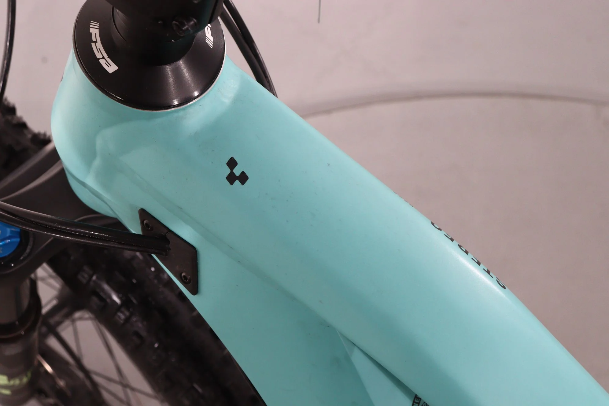 Cube Stereo Hybrid 120 Race 625 - Image 11