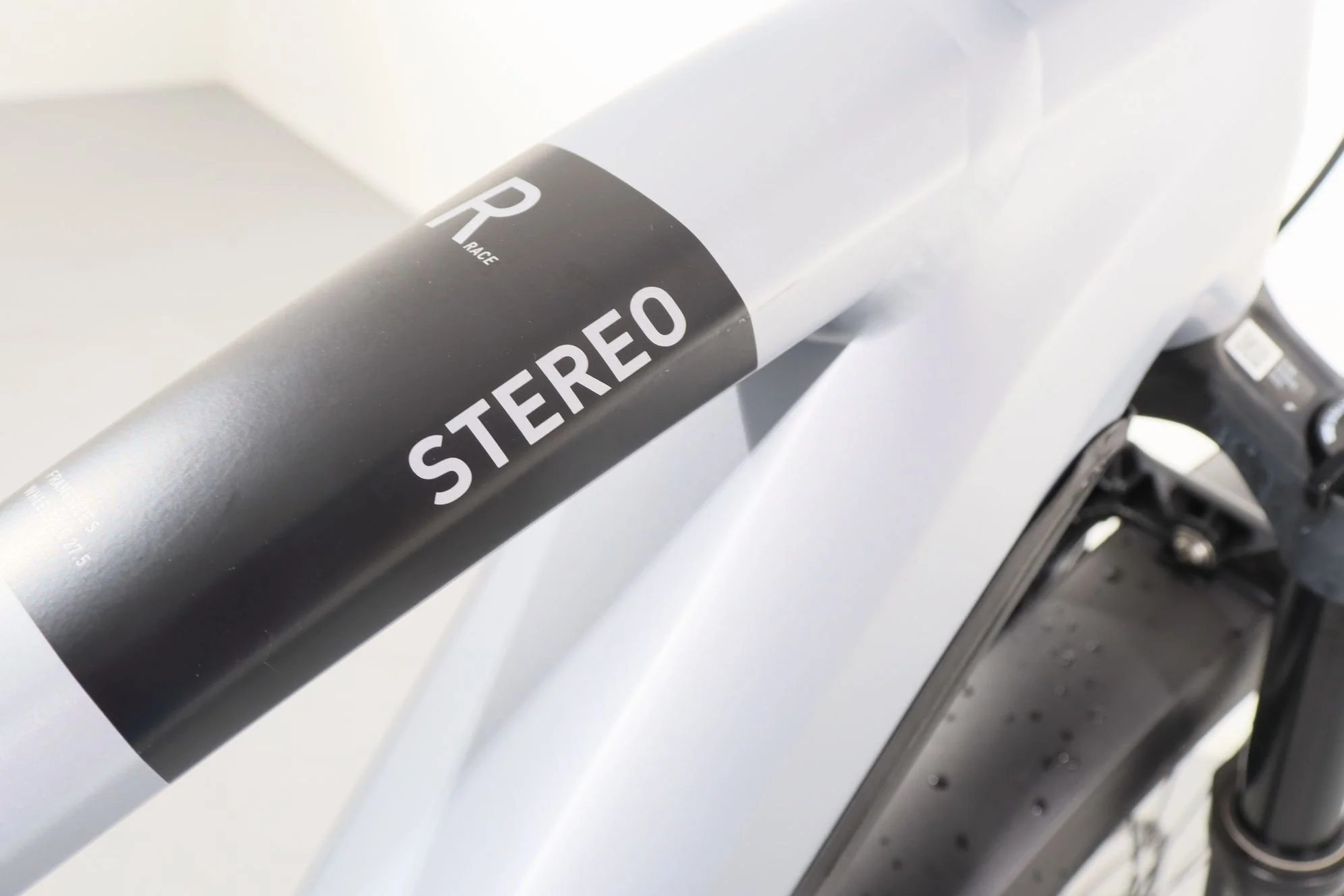 Cube Stereo Hybrid 120 Race 750 Allroad - Image 12