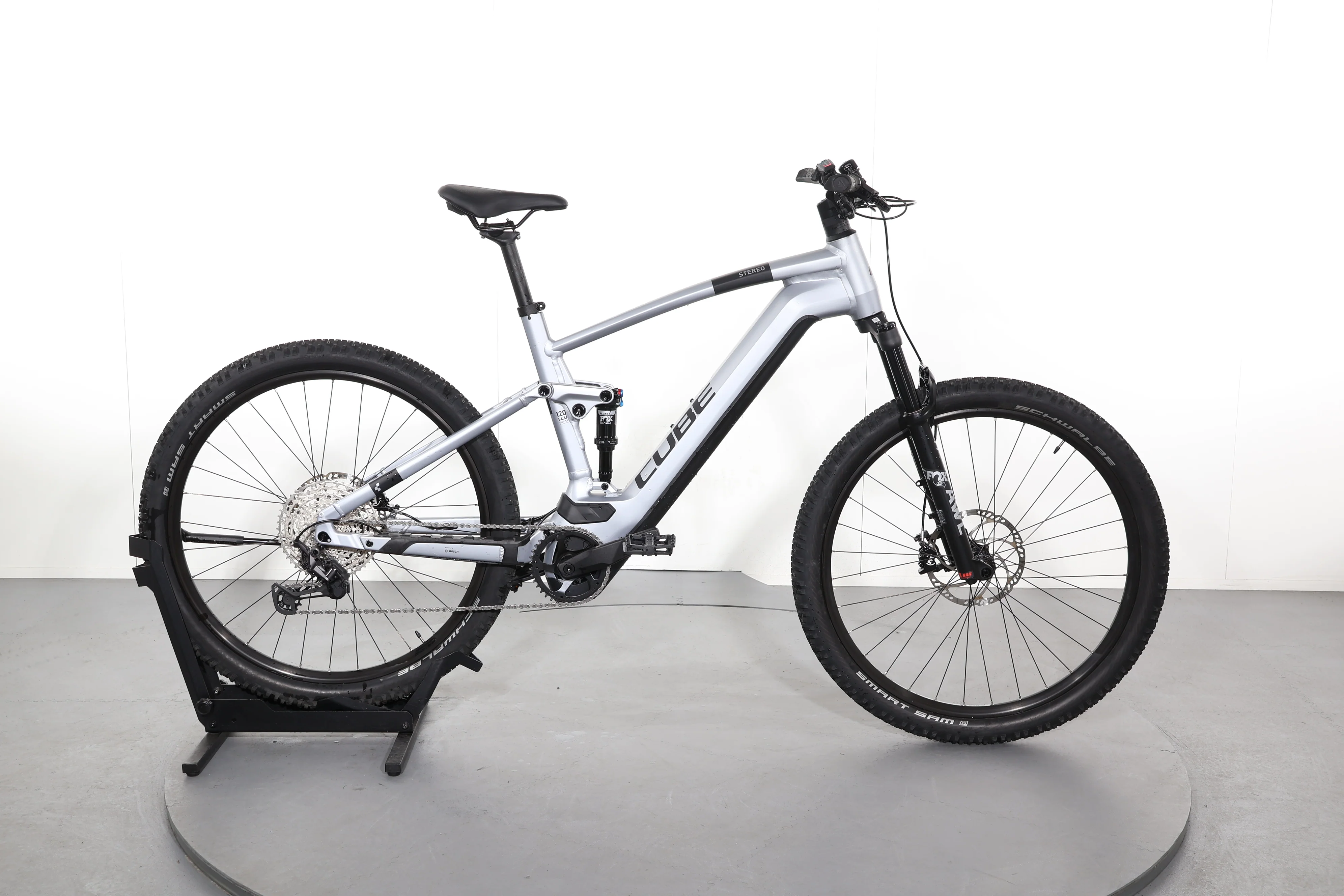 Cube Stereo Hybrid 120 Race 750