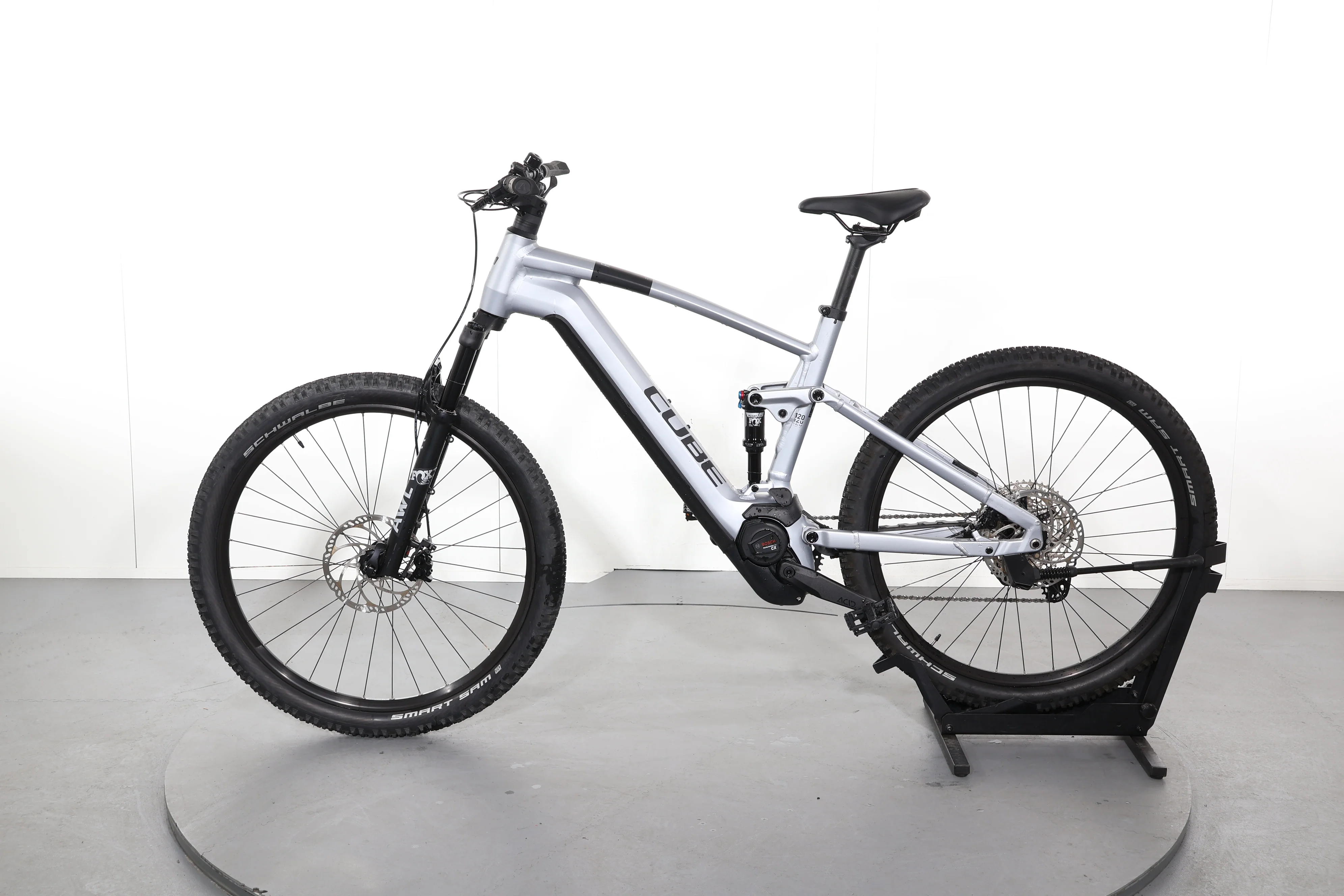 Cube Stereo Hybrid 120 Race 750 - Image 4