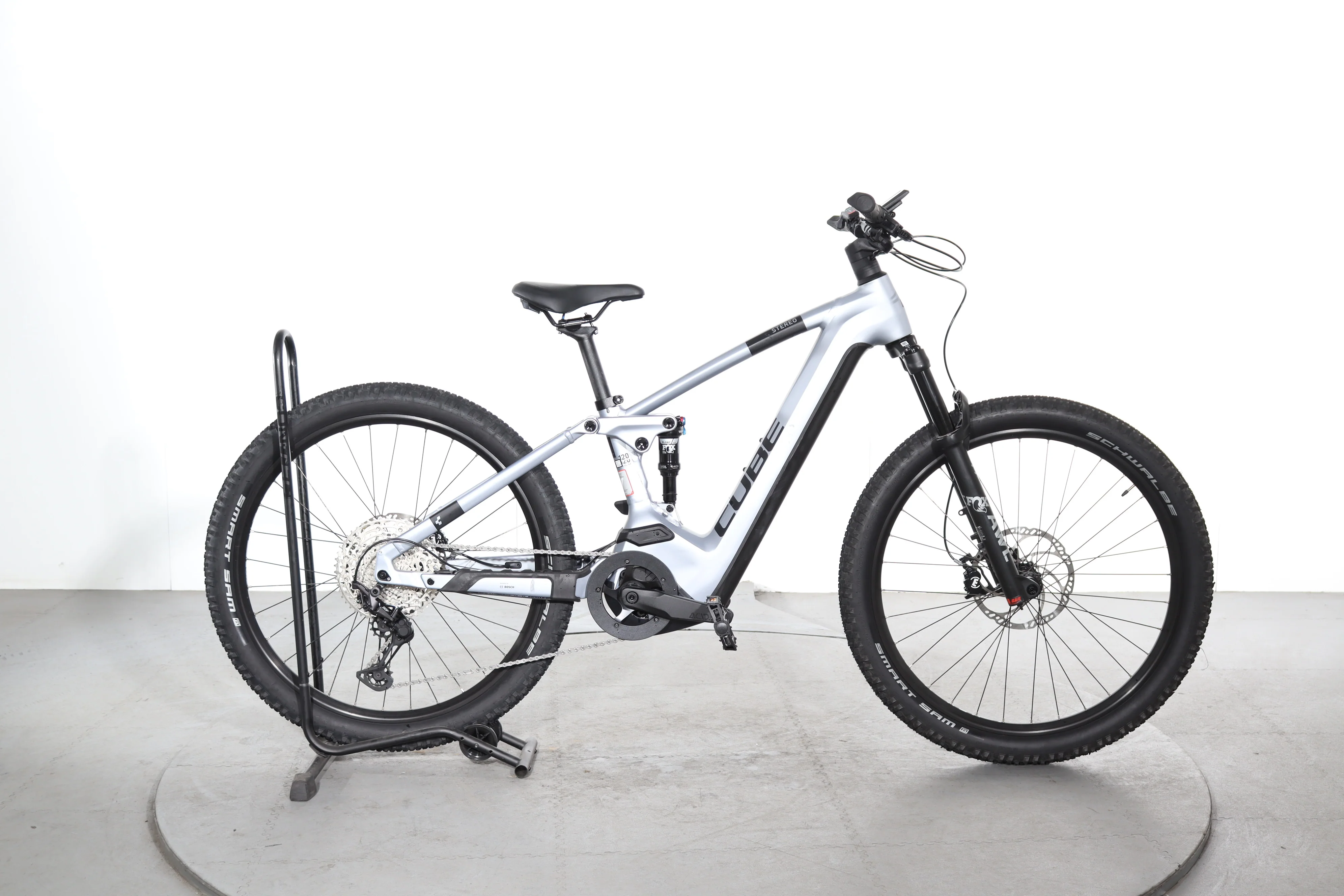 Cube Stereo Hybrid 120 Race 750