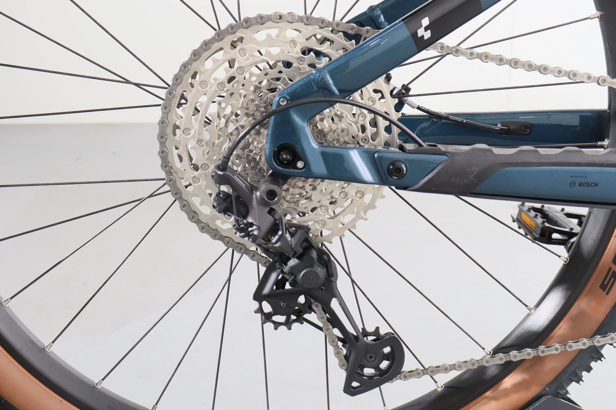 Cube Stereo Hybrid 120 Race 750 - Image 12