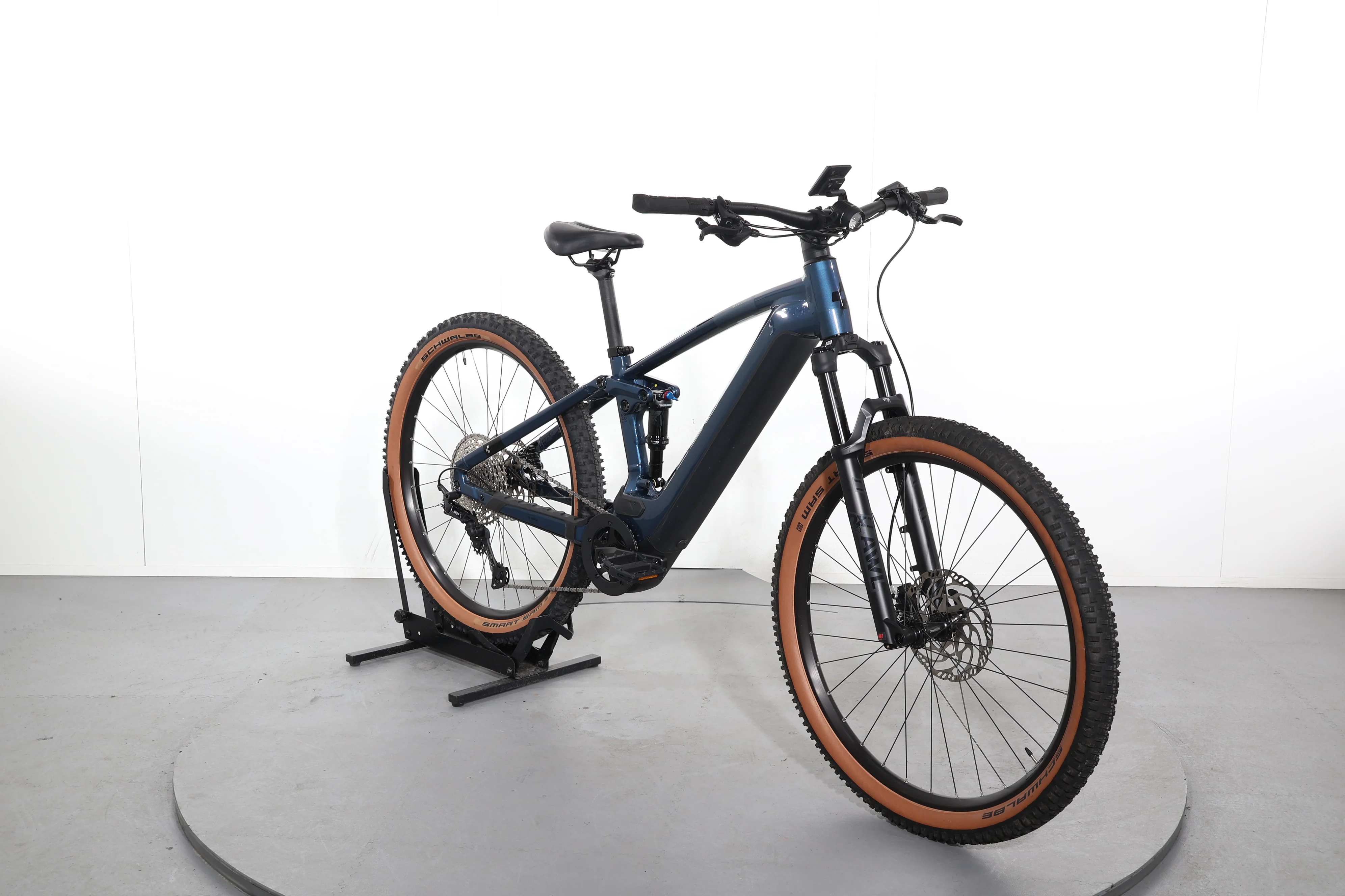 Cube Stereo Hybrid 120 Race 750 - Image 2