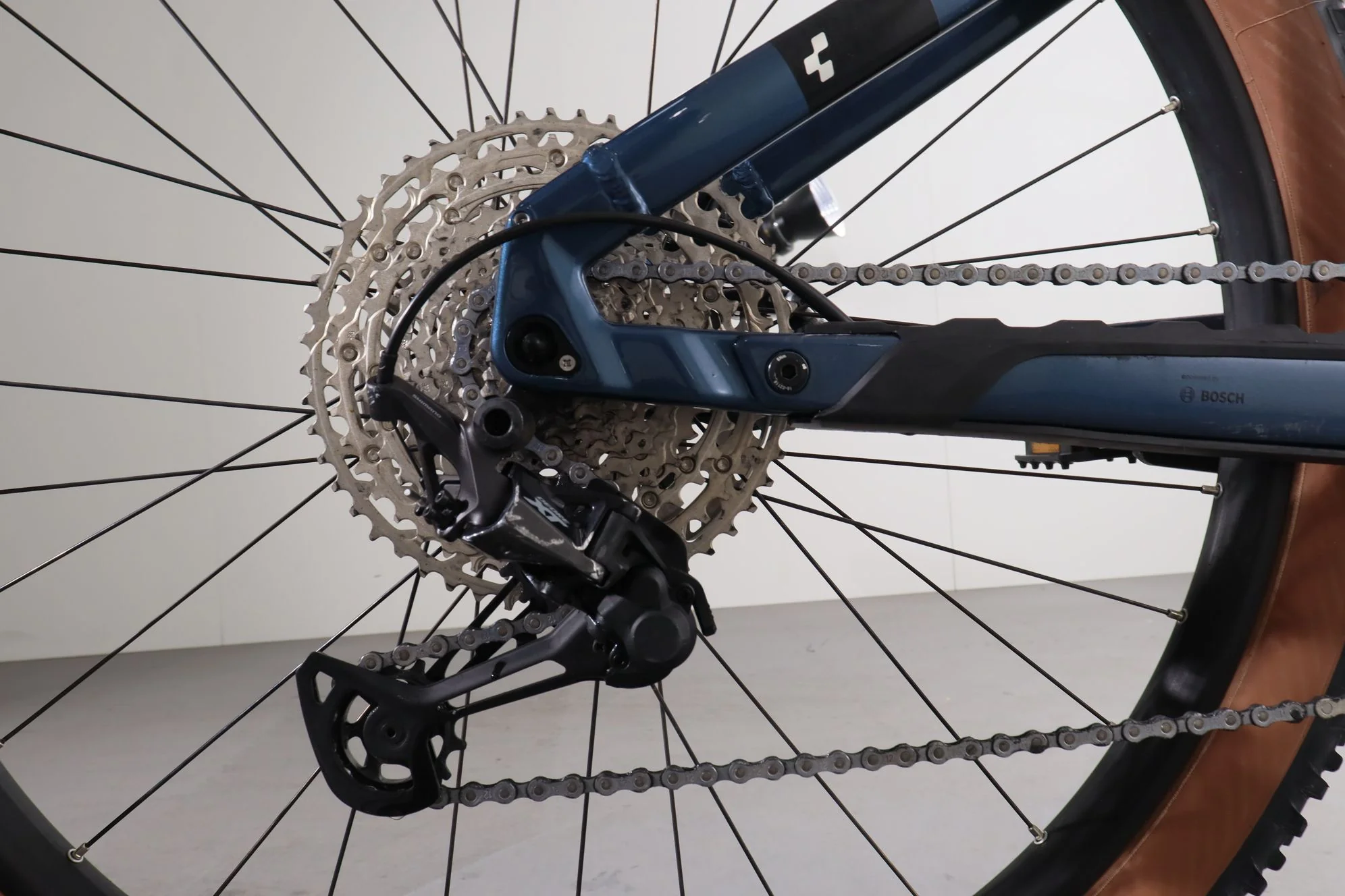 Cube Stereo Hybrid 120 Race 750 - Image 8
