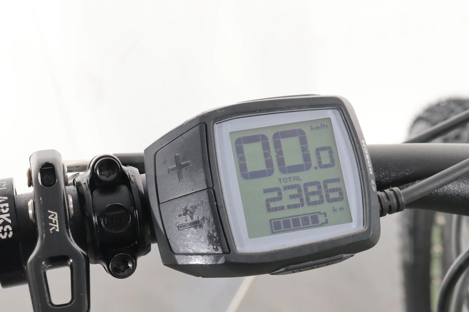 Cube Stereo Hybrid 120 Race - Image 8