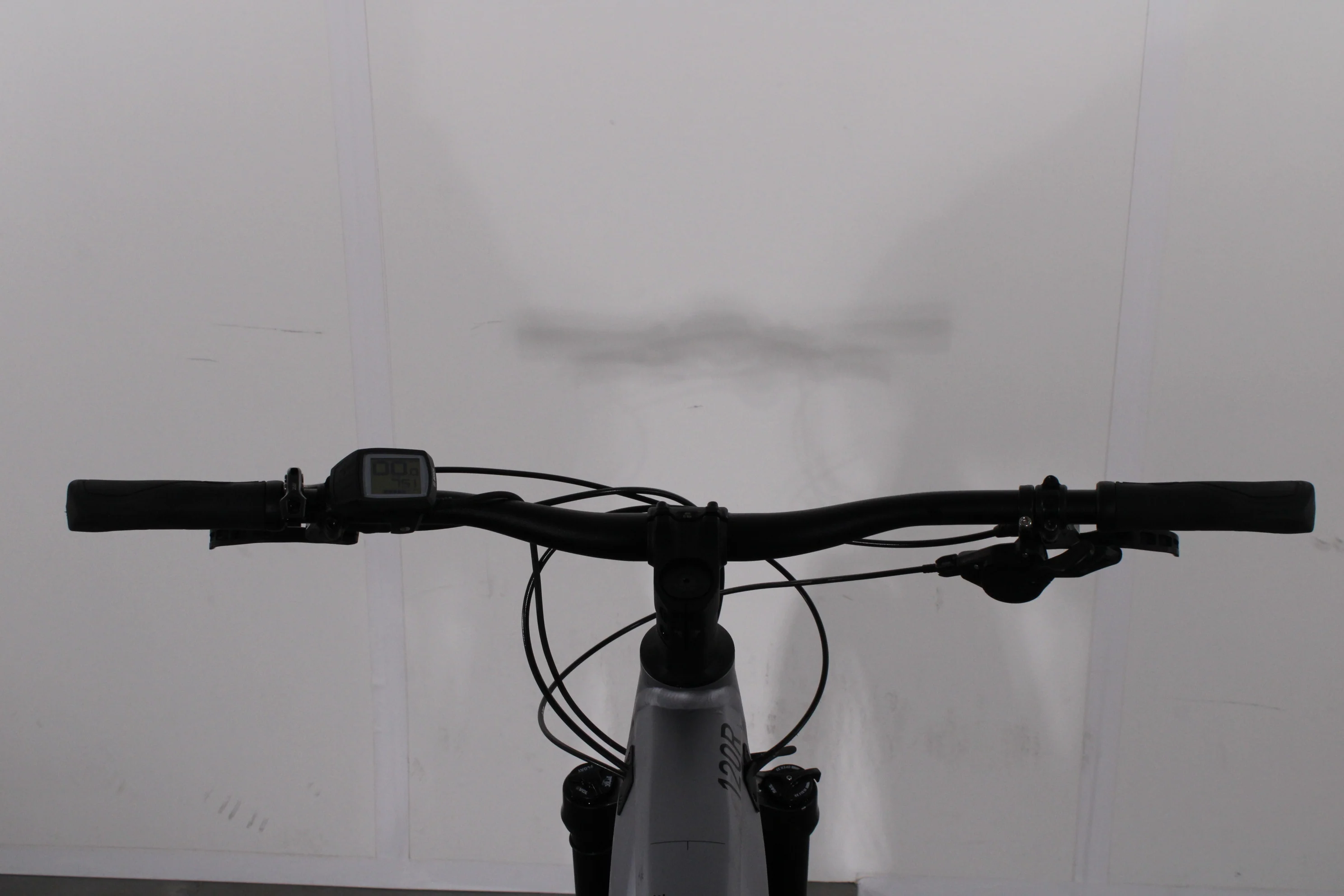 Cube Stereo Hybrid 120 Race - Image 7