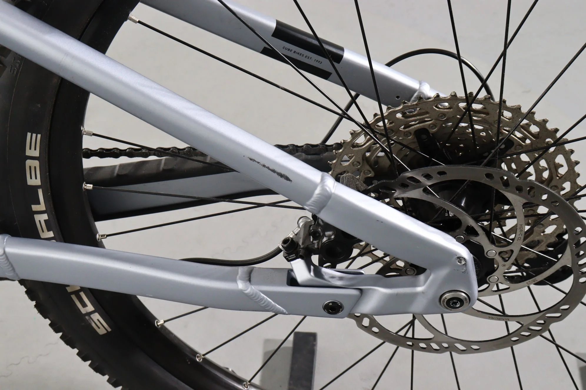 Cube Stereo Hybrid 120 Race - Image 9
