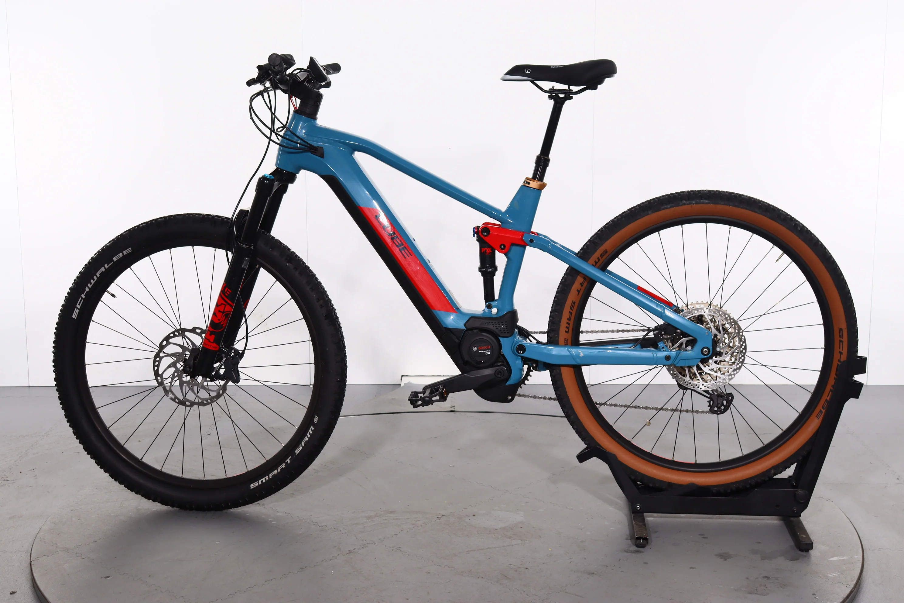 Cube Stereo Hybrid 120 Race - Image 2
