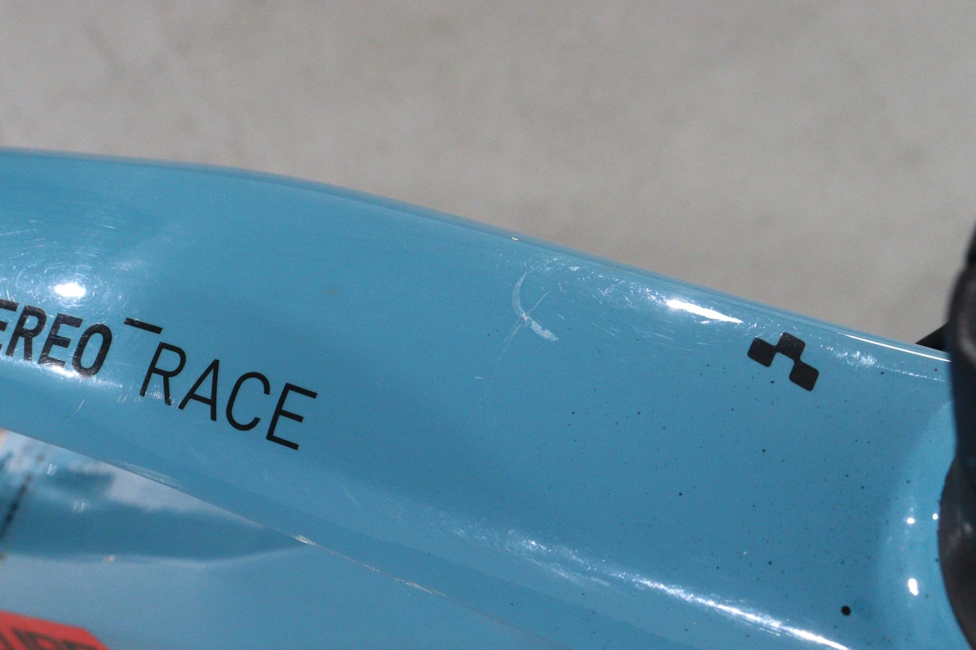 Cube Stereo Hybrid 120 Race - Image 8