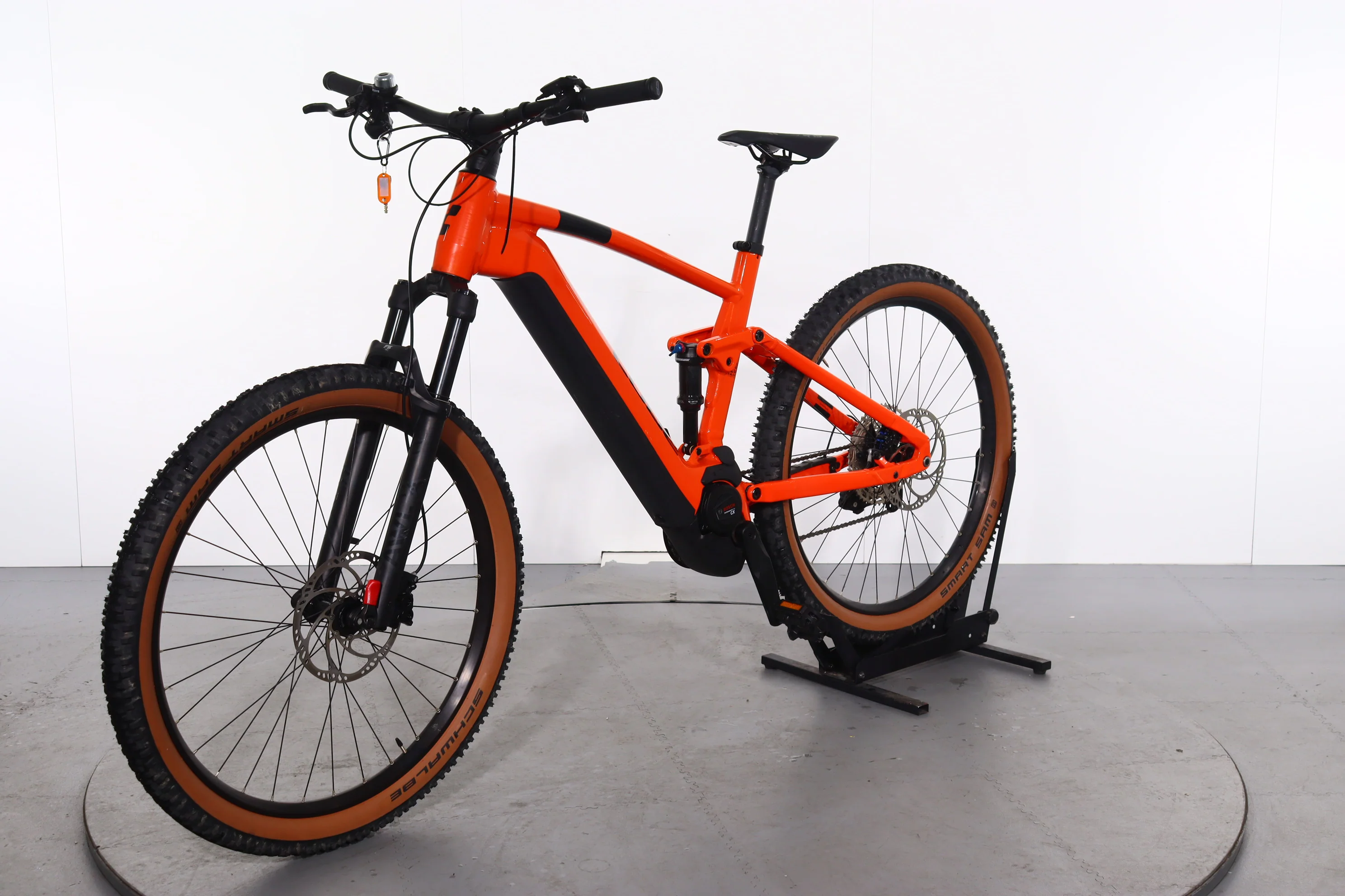 Cube Stereo Hybrid 120 Race - Image 4