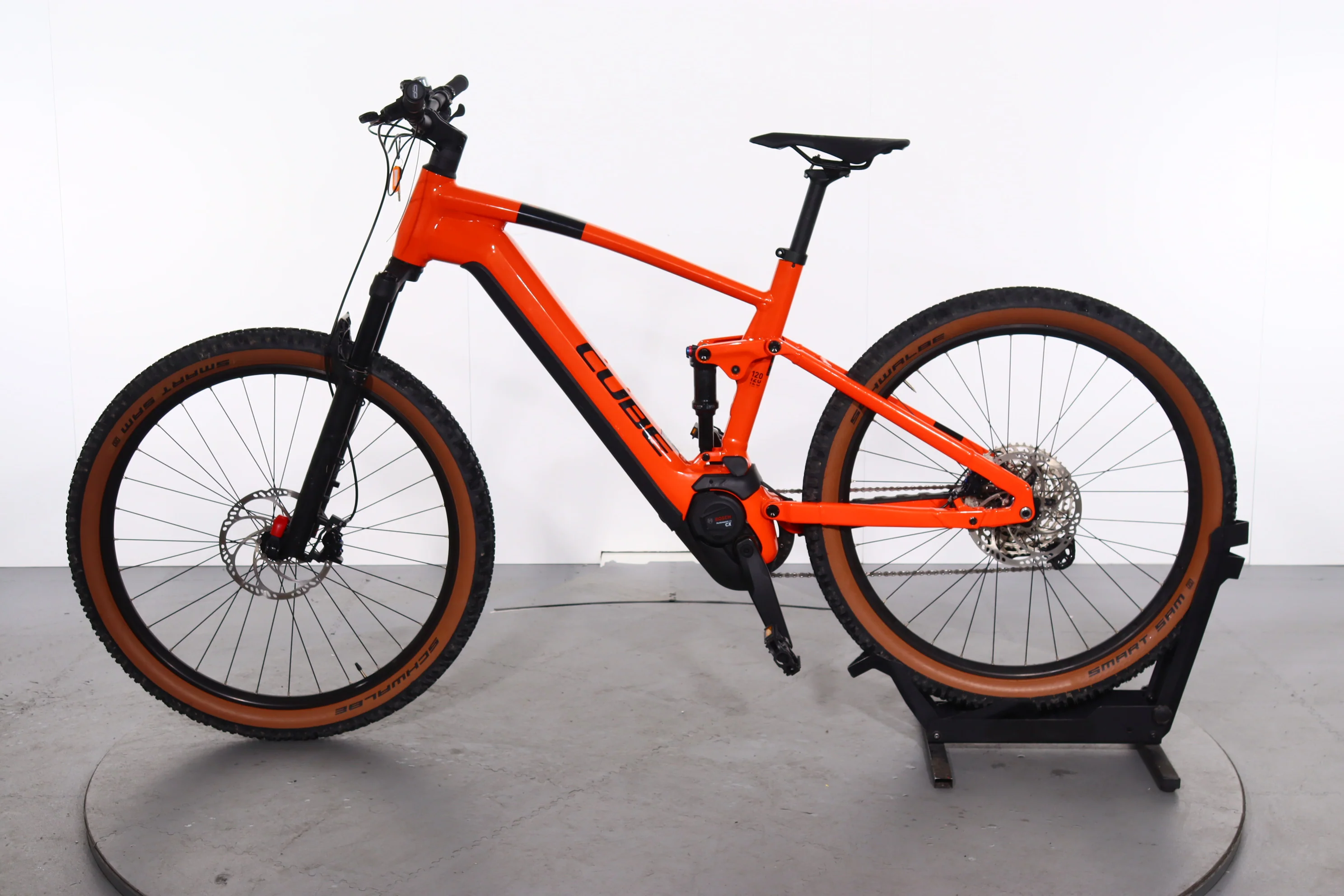 Cube Stereo Hybrid 120 Race - Image 5