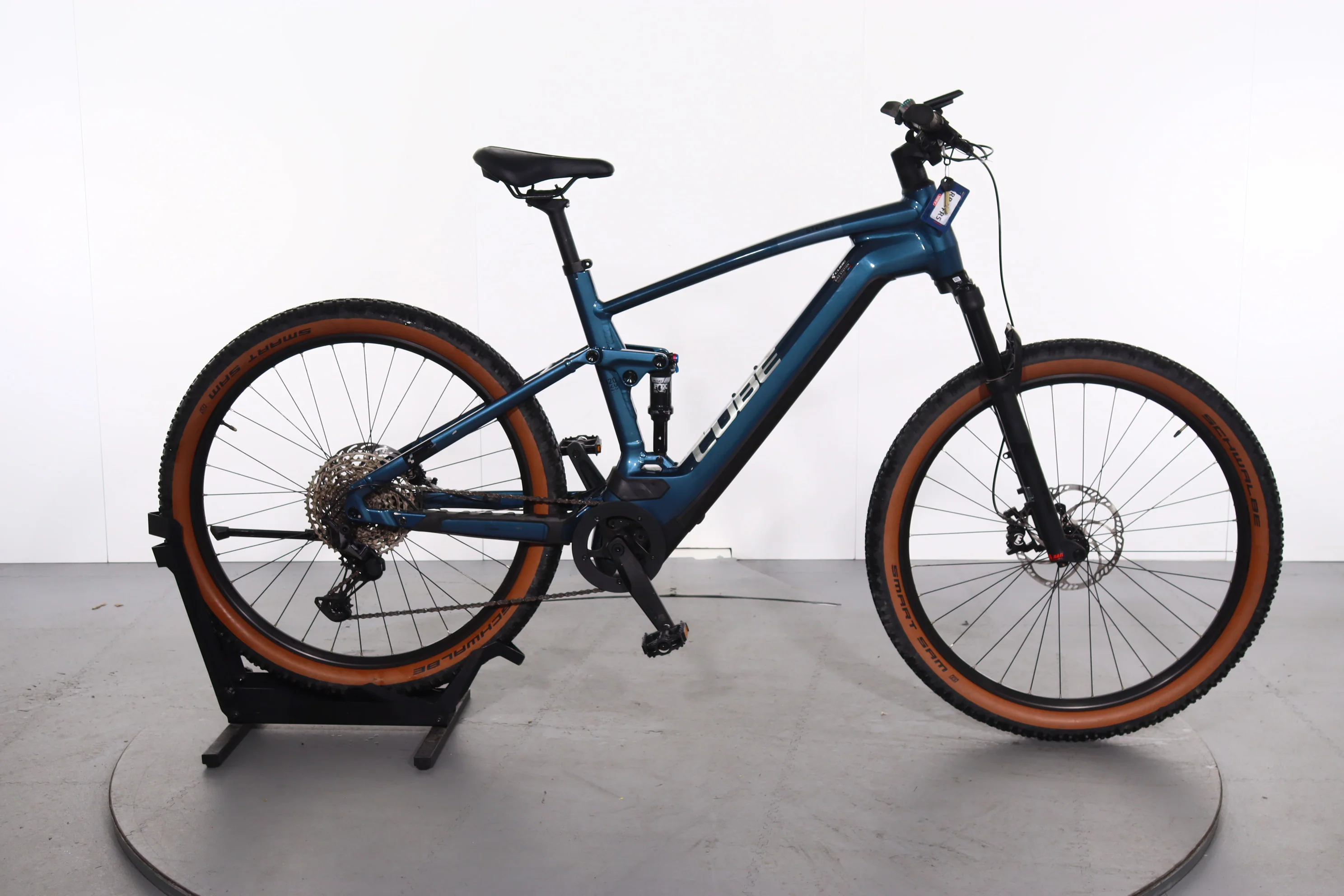 Cube Stereo Hybrid 120 Race