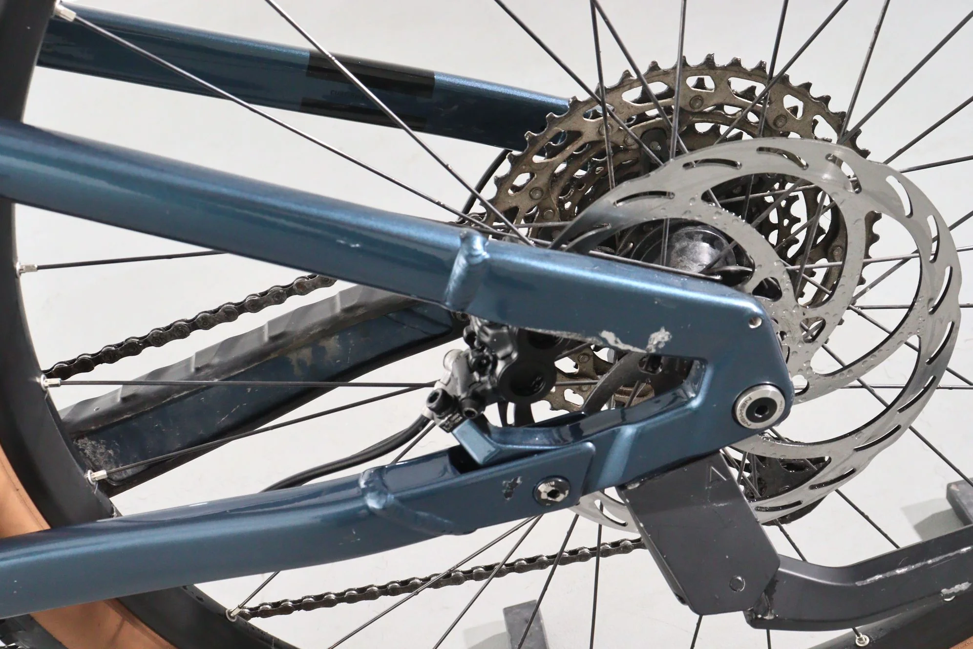 Cube Stereo Hybrid 120 Race - Image 11