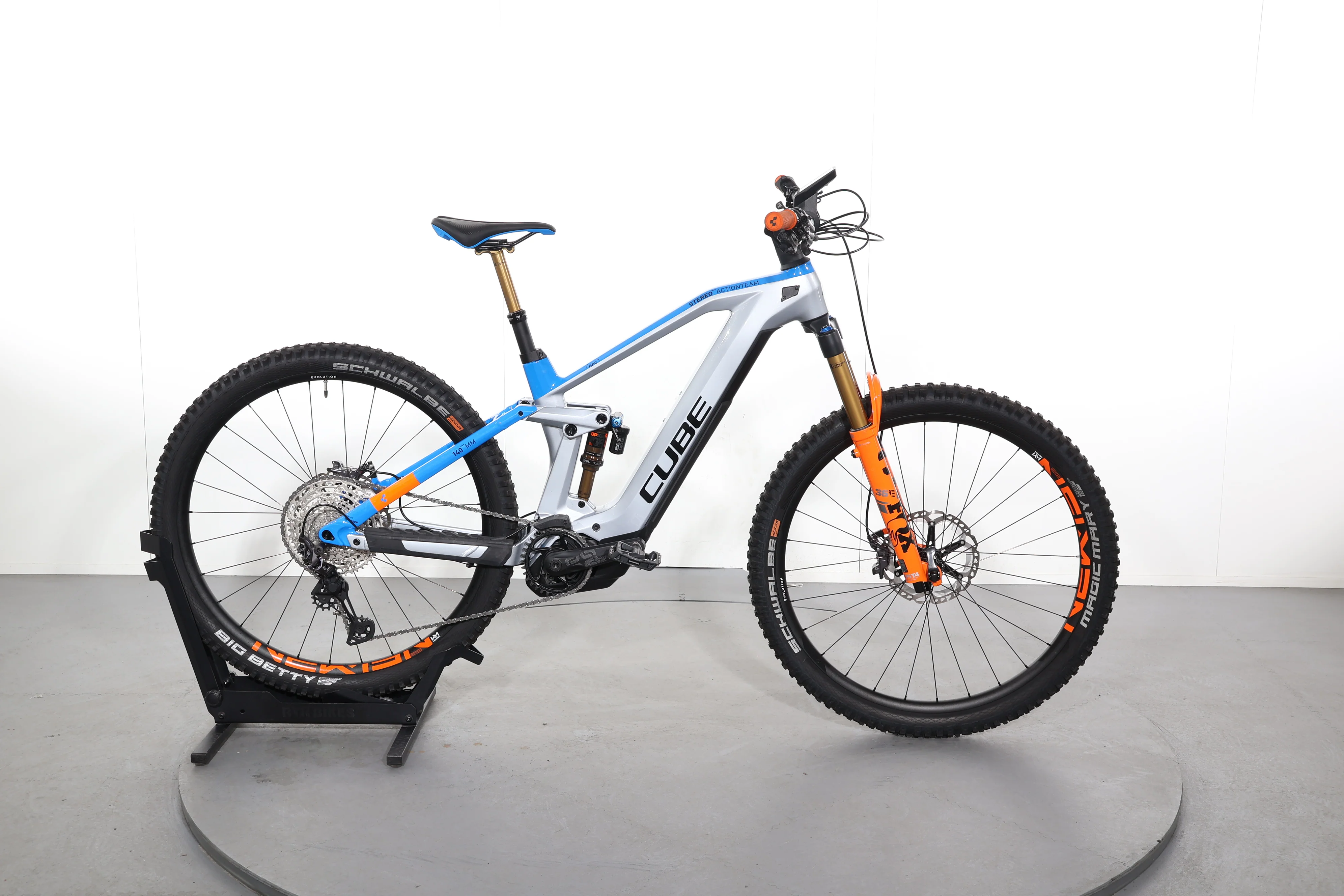 Cube Stereo Hybrid 140 Hpc Actionteam 625 29