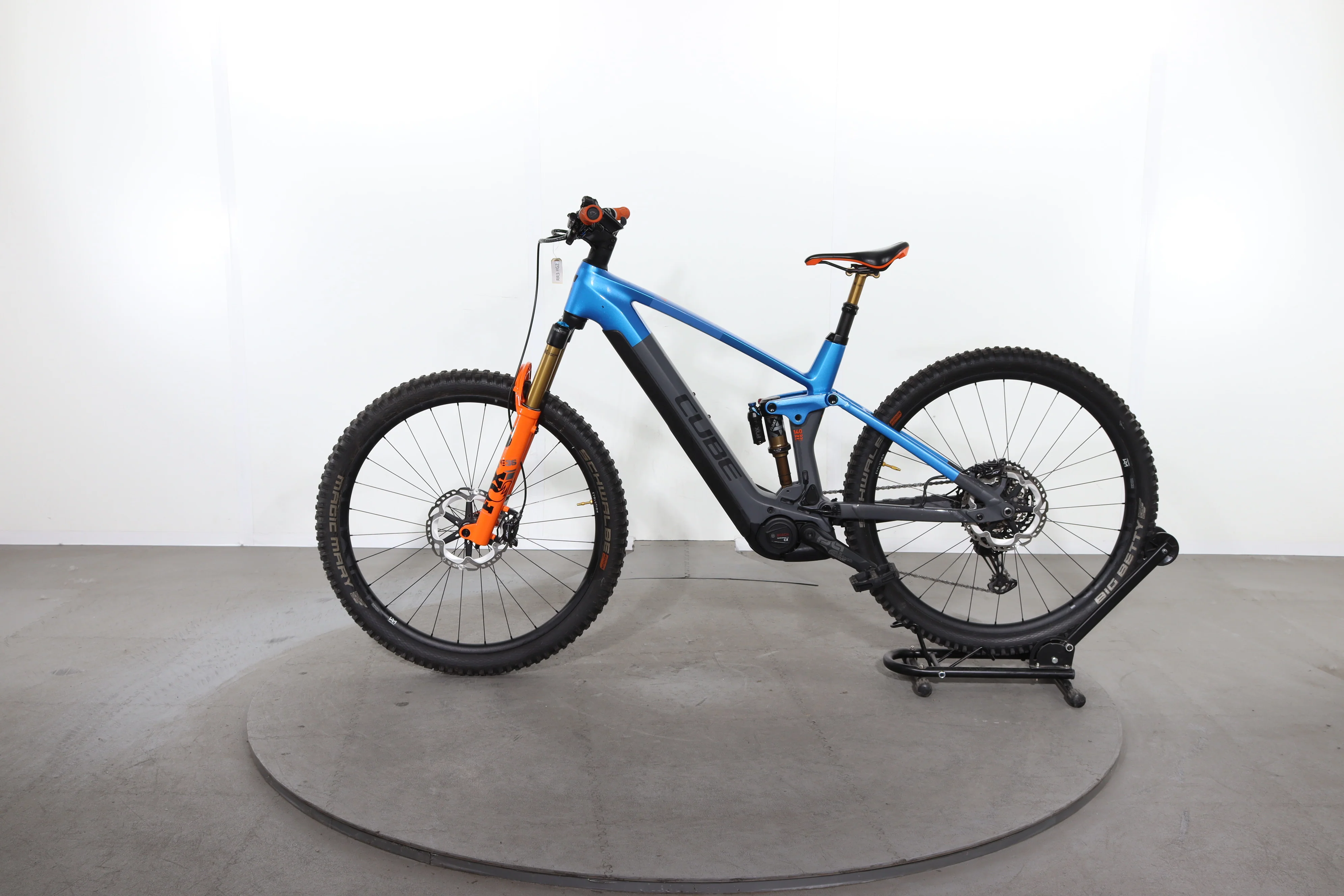 Cube Stereo Hybrid 140 HPC Actionteam - Image 4