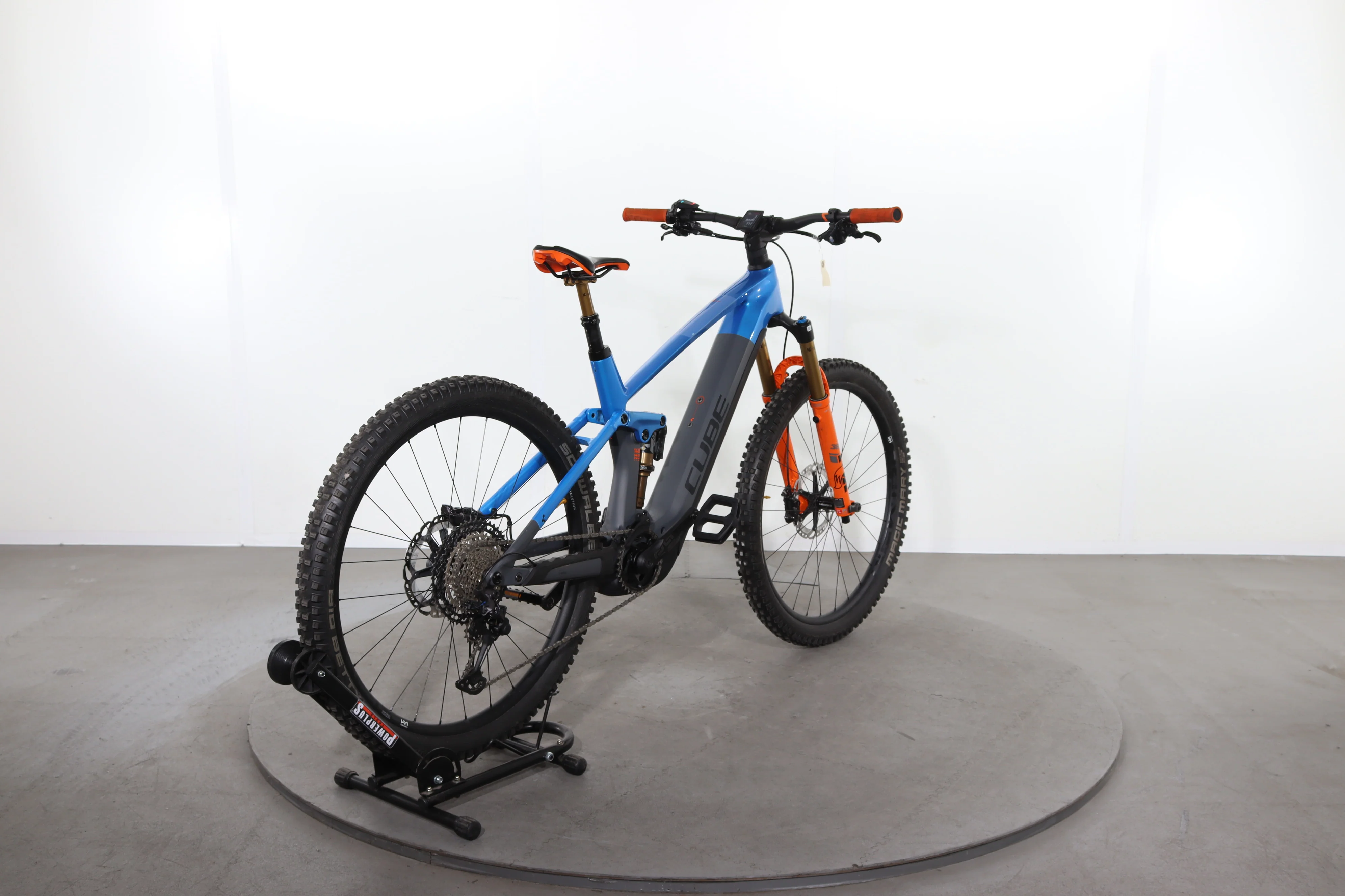 Cube Stereo Hybrid 140 HPC Actionteam - Image 6