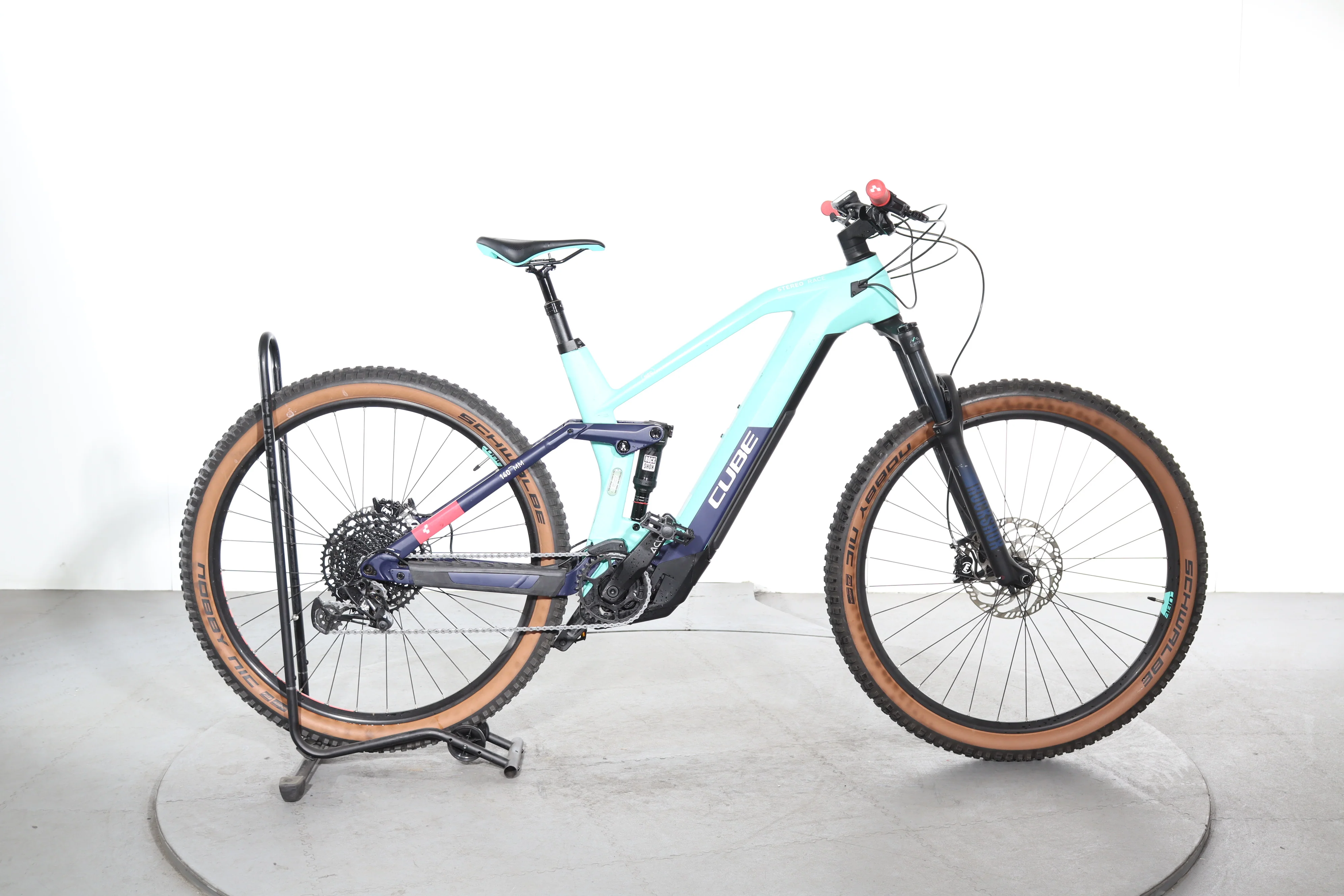 Cube Stereo Hybrid 140 Hpc Race 625