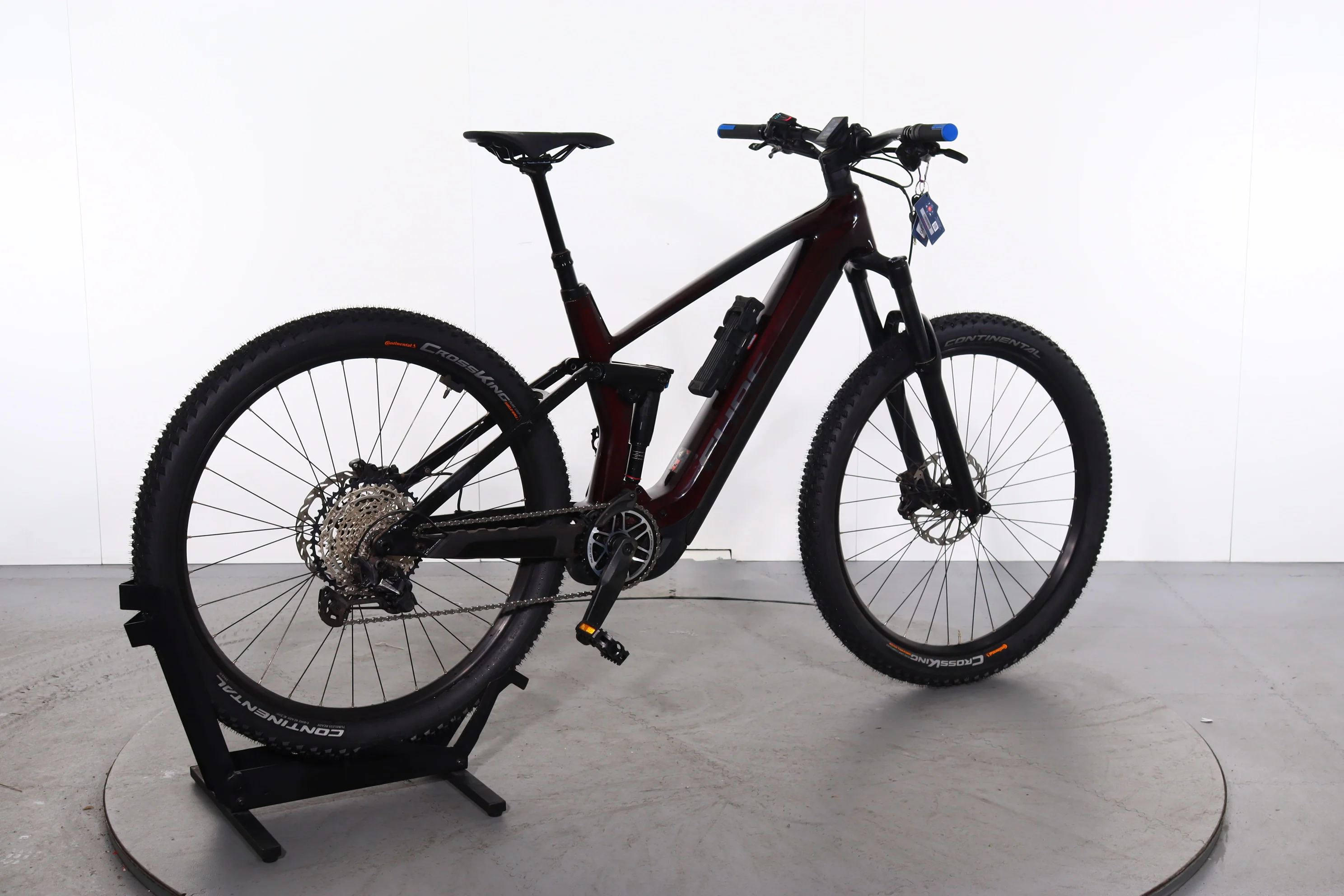 Cube Stereo Hybrid 140 Hpc Race - Image 2