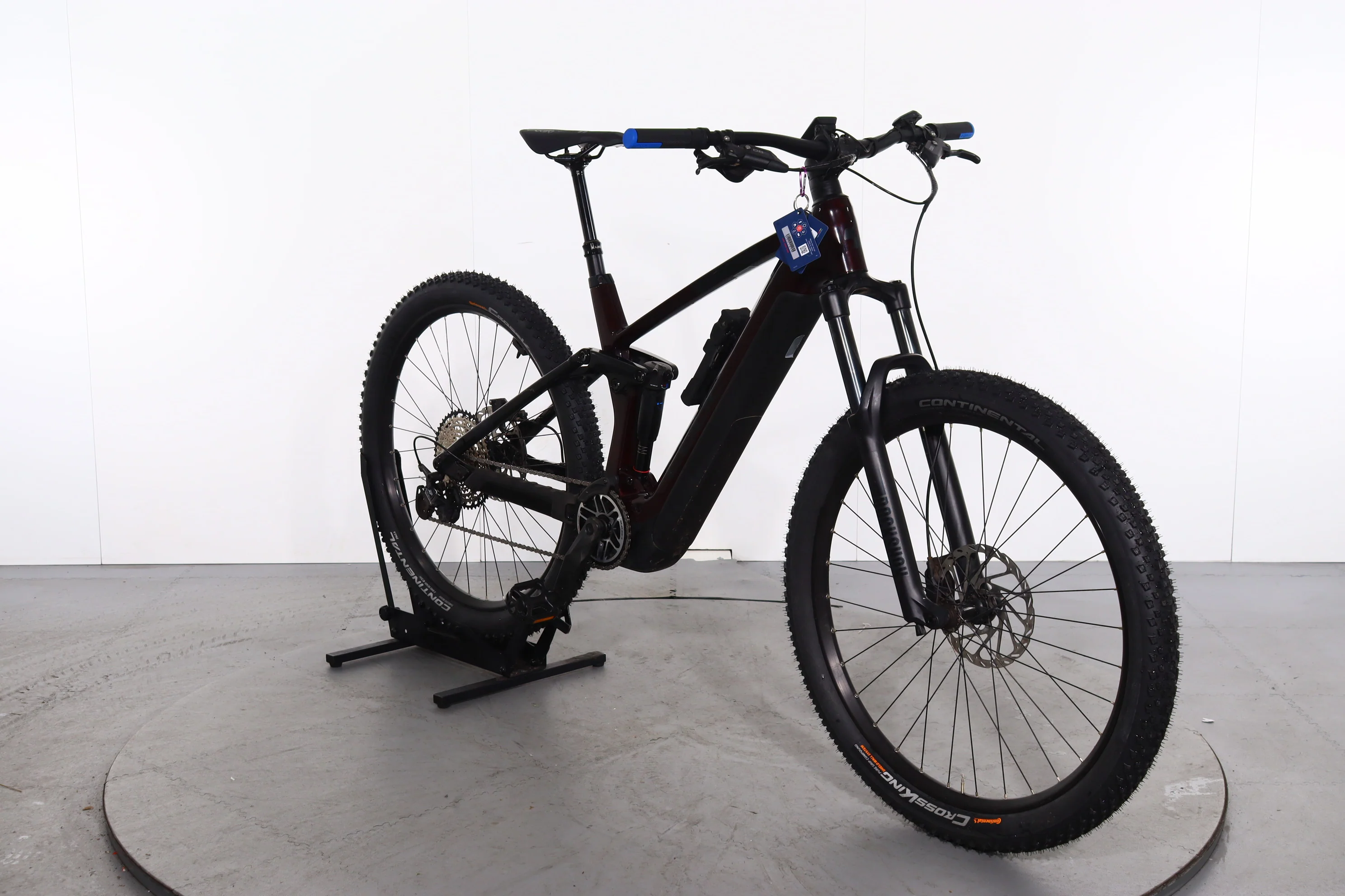 Cube Stereo Hybrid 140 Hpc Race - Image 3