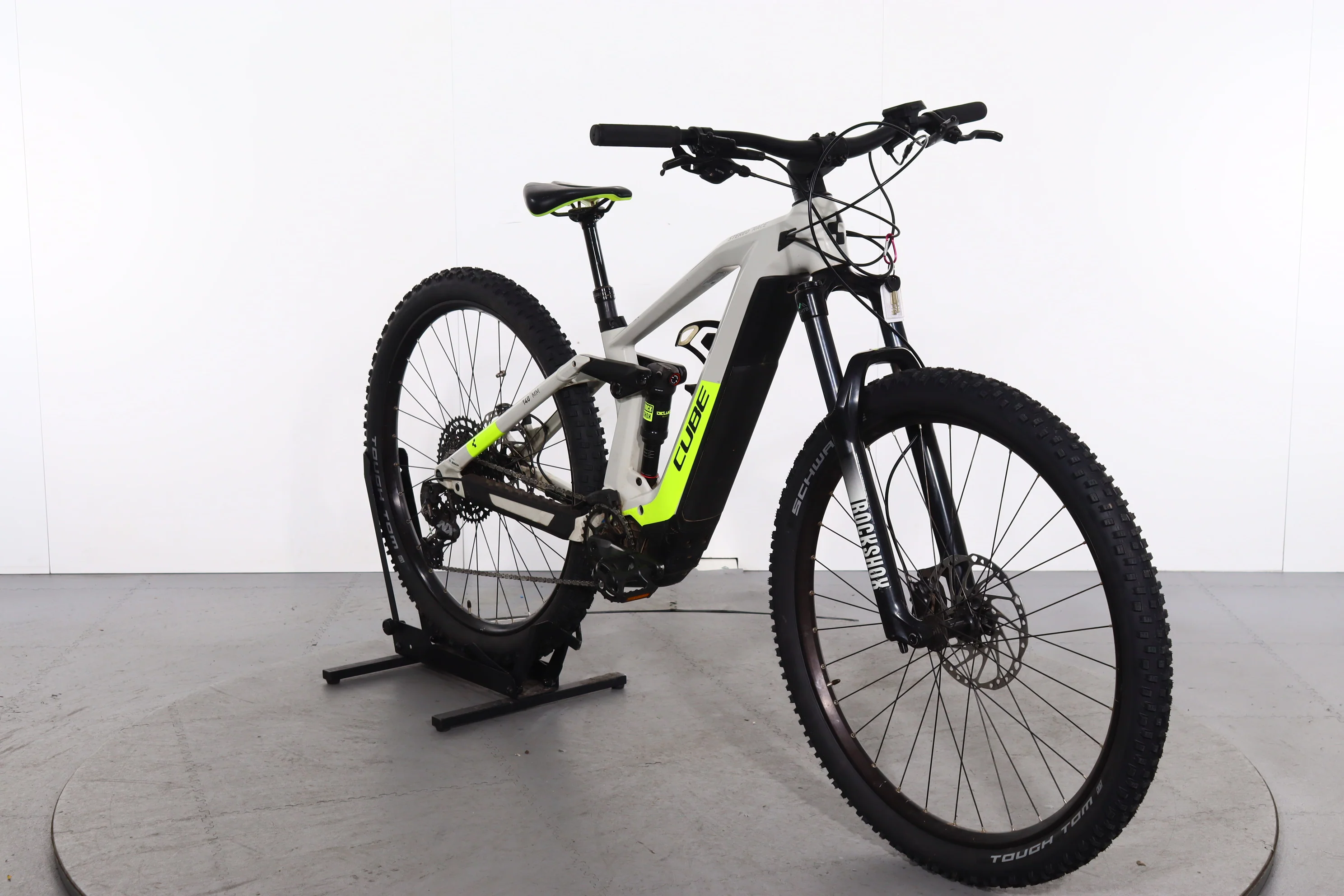 Cube Stereo Hybrid 140 Hpc Race - Image 2